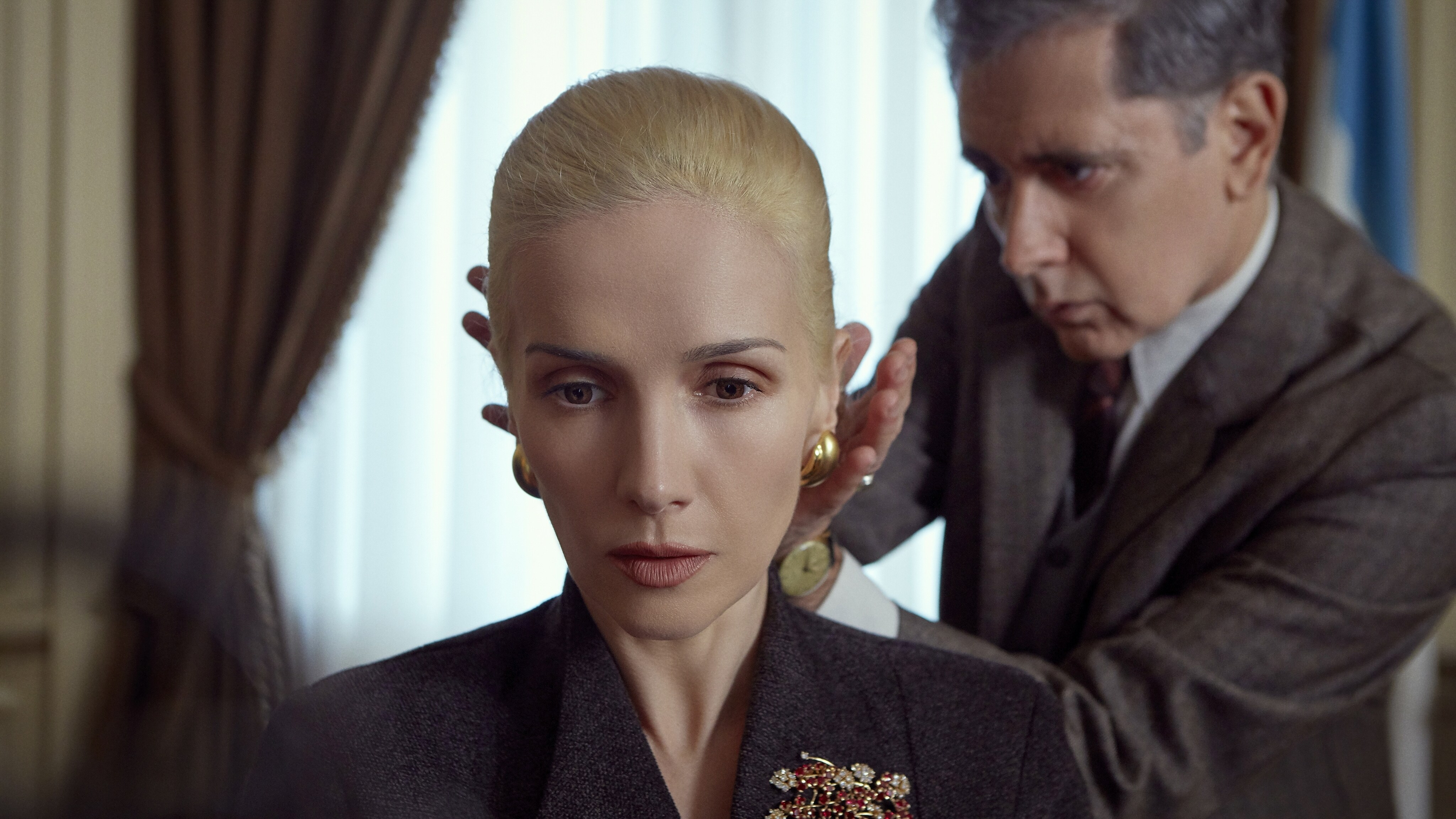 Santa Evita:  tudo o que você precisa saber antes da estreia da série no Star+