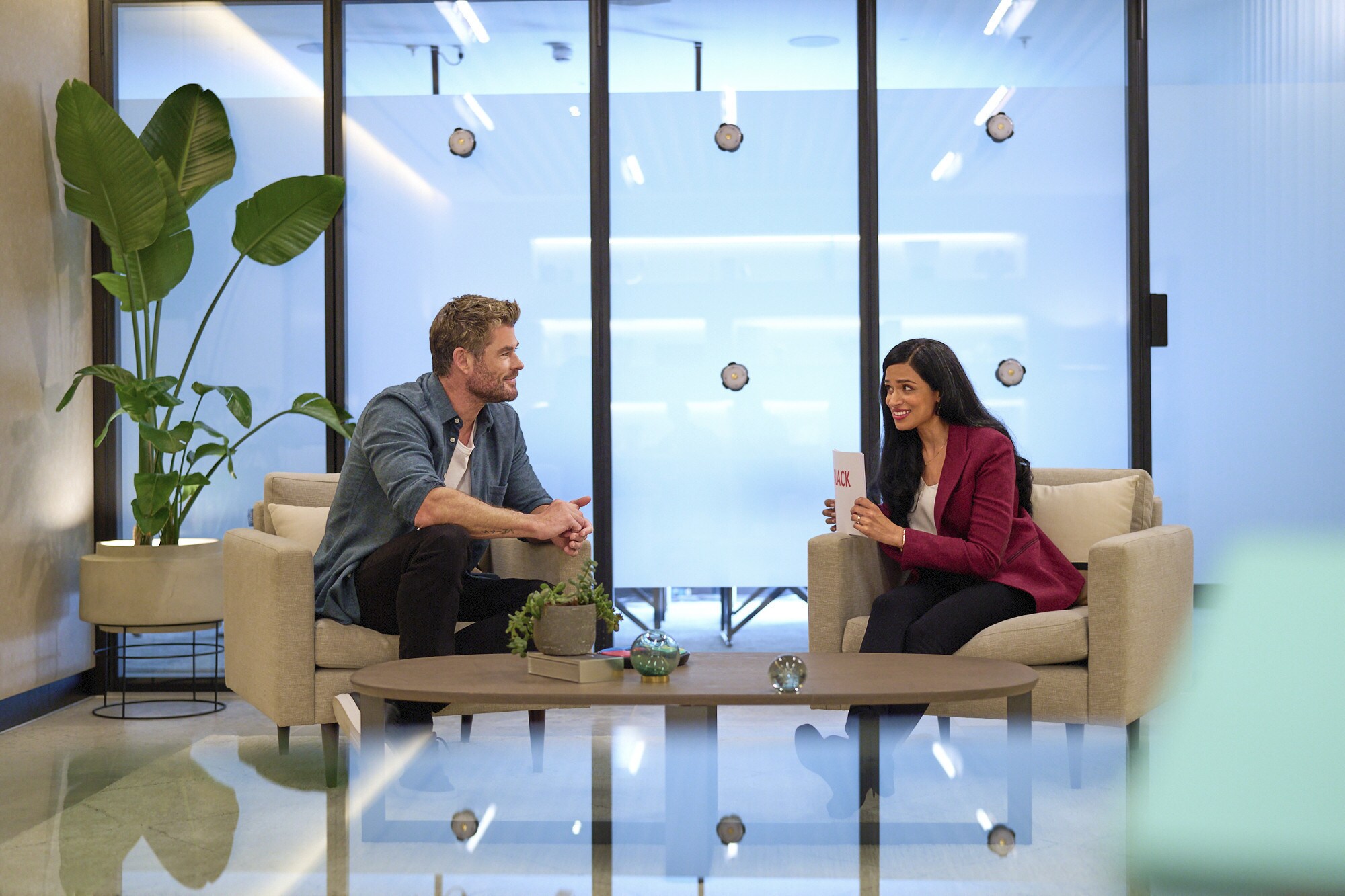 Chris Hemsworth works with cognitive scientist Dr. Maya Shankar as he discovers that learning new skills is the key to boosting brain health, enhancing memory, focus and protecting against age-related cognitive decline. (credit: NationalGeographic/Laura Radford)