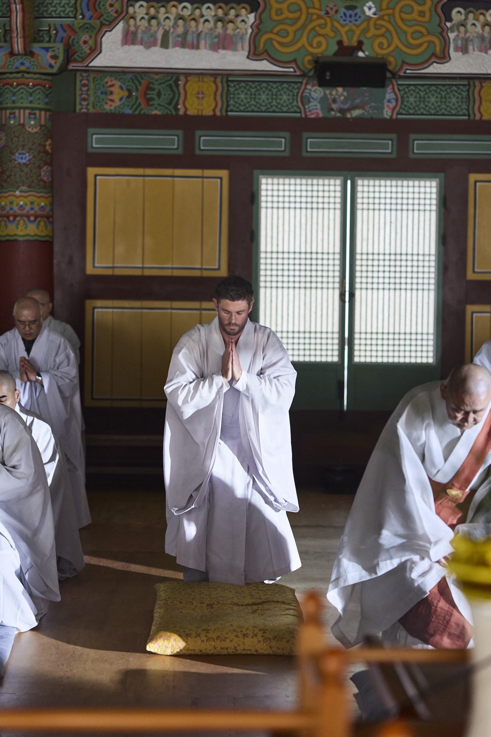 Chris Hemsworth sets out to confront his chronic pain in a bold, immersive journey through South Korea.  Chris visits the Beomeosa Temple in Busan, South Korea. (credit: National Geographic/EvanPaterakis)