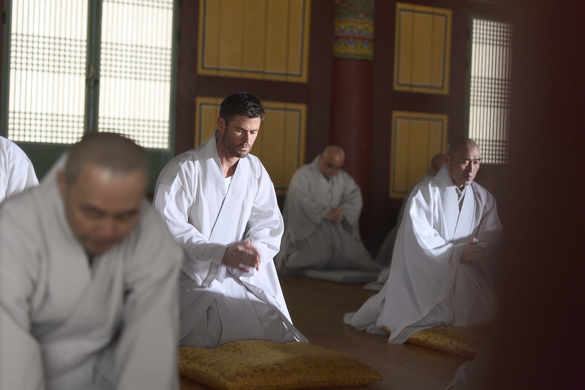 Chris Hemsworth sets out to confront his chronic pain in a bold, immersive journey through South Korea.  Chris visits the Beomeosa Temple in Busan, South Korea. (credit: National Geographic/EvanPaterakis)