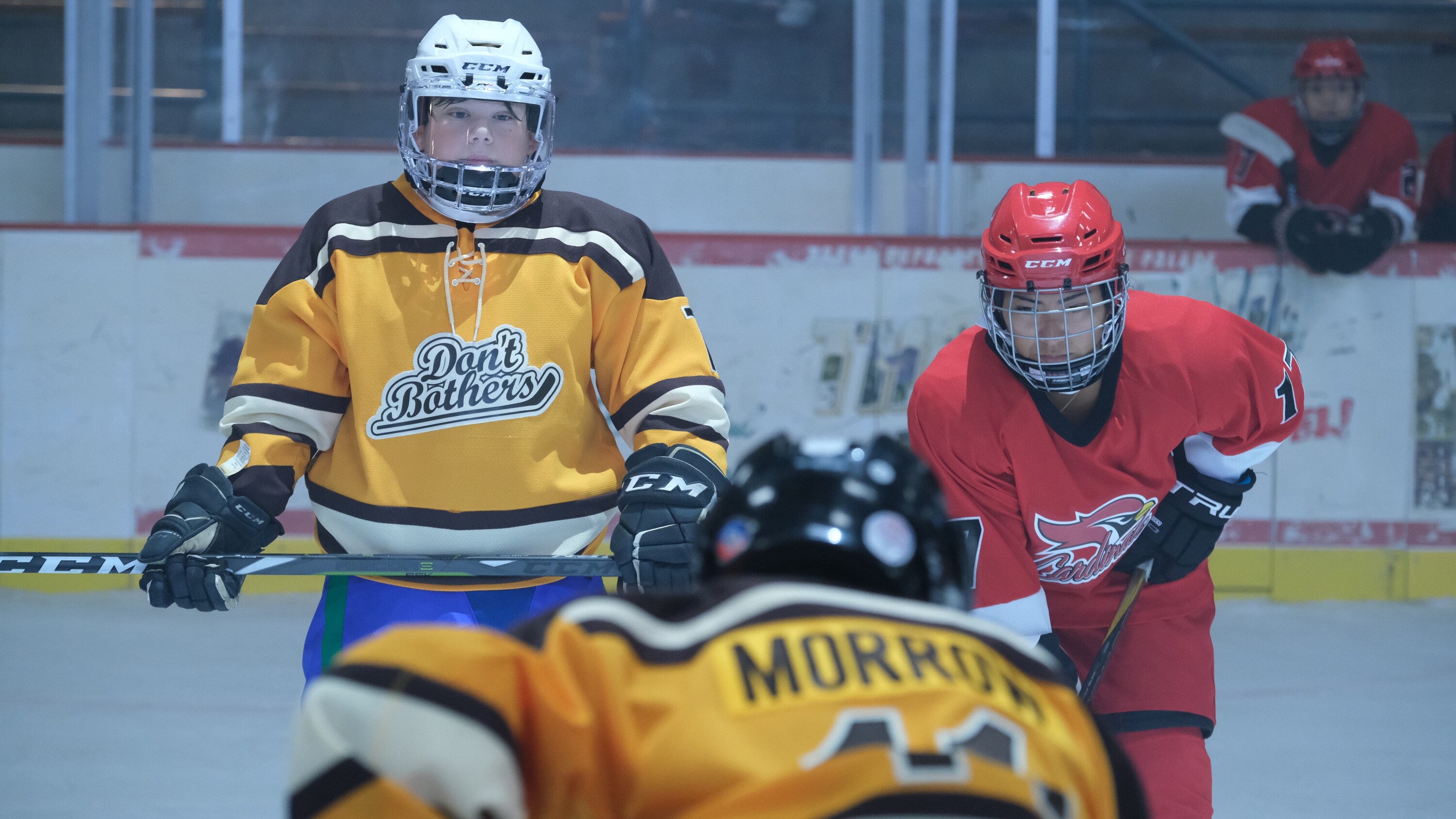 THE MIGHTY DUCKS: GAME CHANGERS - "Dusters" - Evan is skeptical of Alex’s unique approach to coaching, as the team gets ready for its first game. (Disney/Liane Hentscher) MAXWELL SIMPKINS