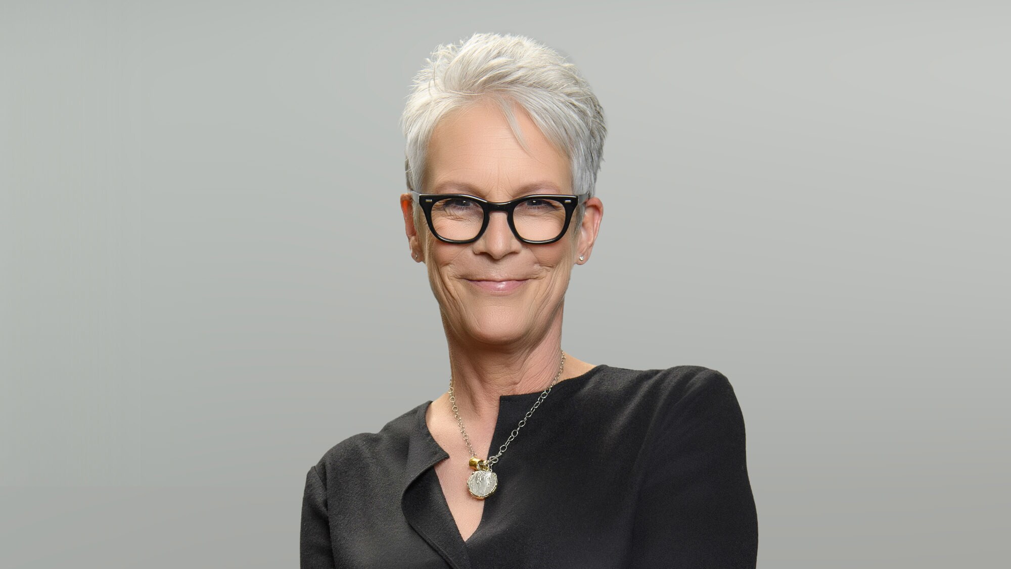 TURNING THE TABLES WITH ROBIN ROBERTS - "Episode 103” - Billie Jean King, Jamie Lee Curtis, Mickey Guyton. (Disney/Richard Harbaugh) JAMIE LEE CURTIS