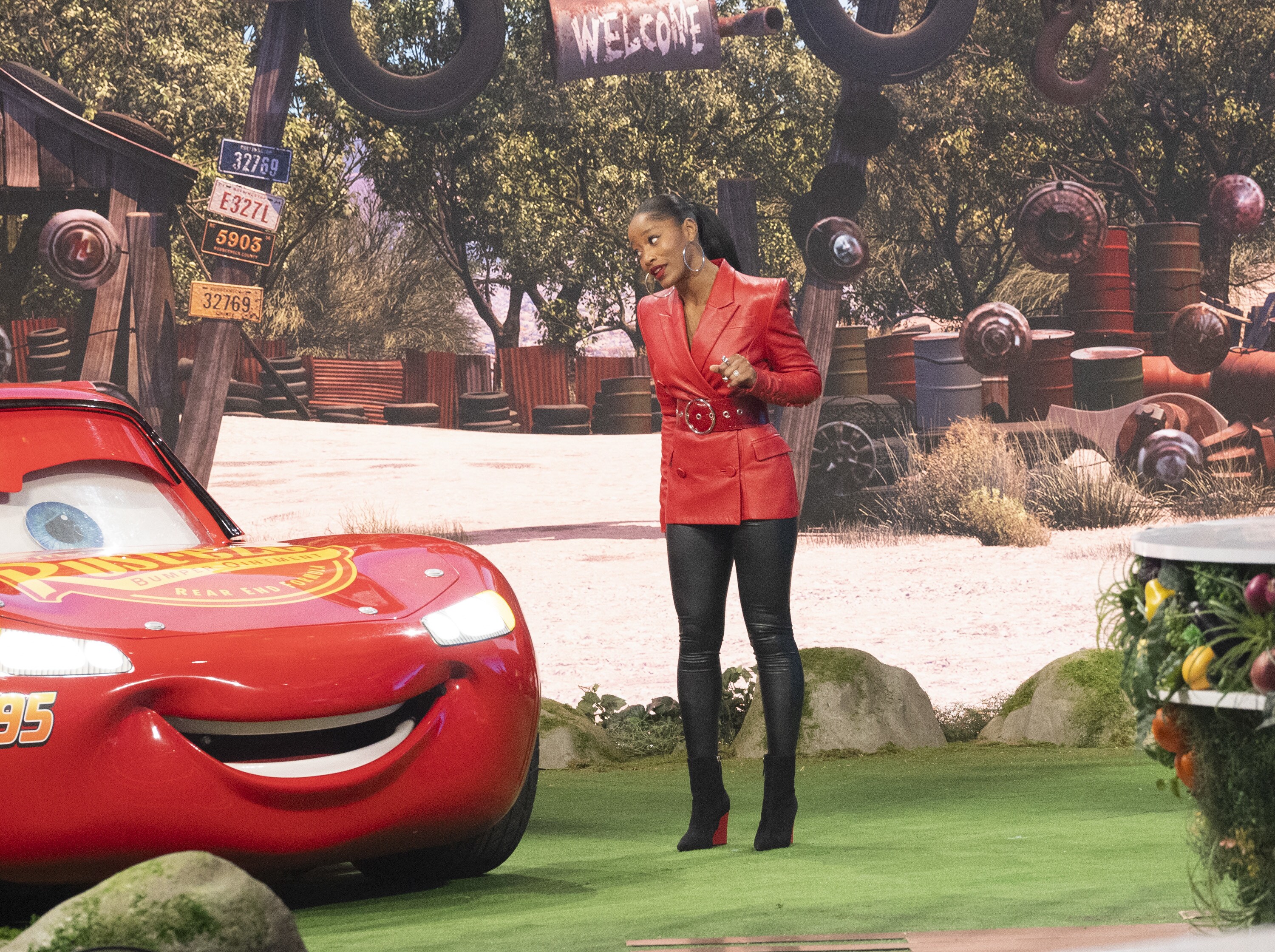 FOODTASTIC - "Cars” - A mechanic gets her chance to compete for the Piston Cup. If only she had a car to enter the race. That’s where teams of “Foodtastic” food artists come in! Their mission is to give this Radiator Springs dreamer a set of wheels any driver would be proud of, but they must do it lightning fast. Watch as host Keke Palmer and the “Foodtastic” food art experts get them over the finish line! (Disney/Kelsey McNeal) KEKE PALMER