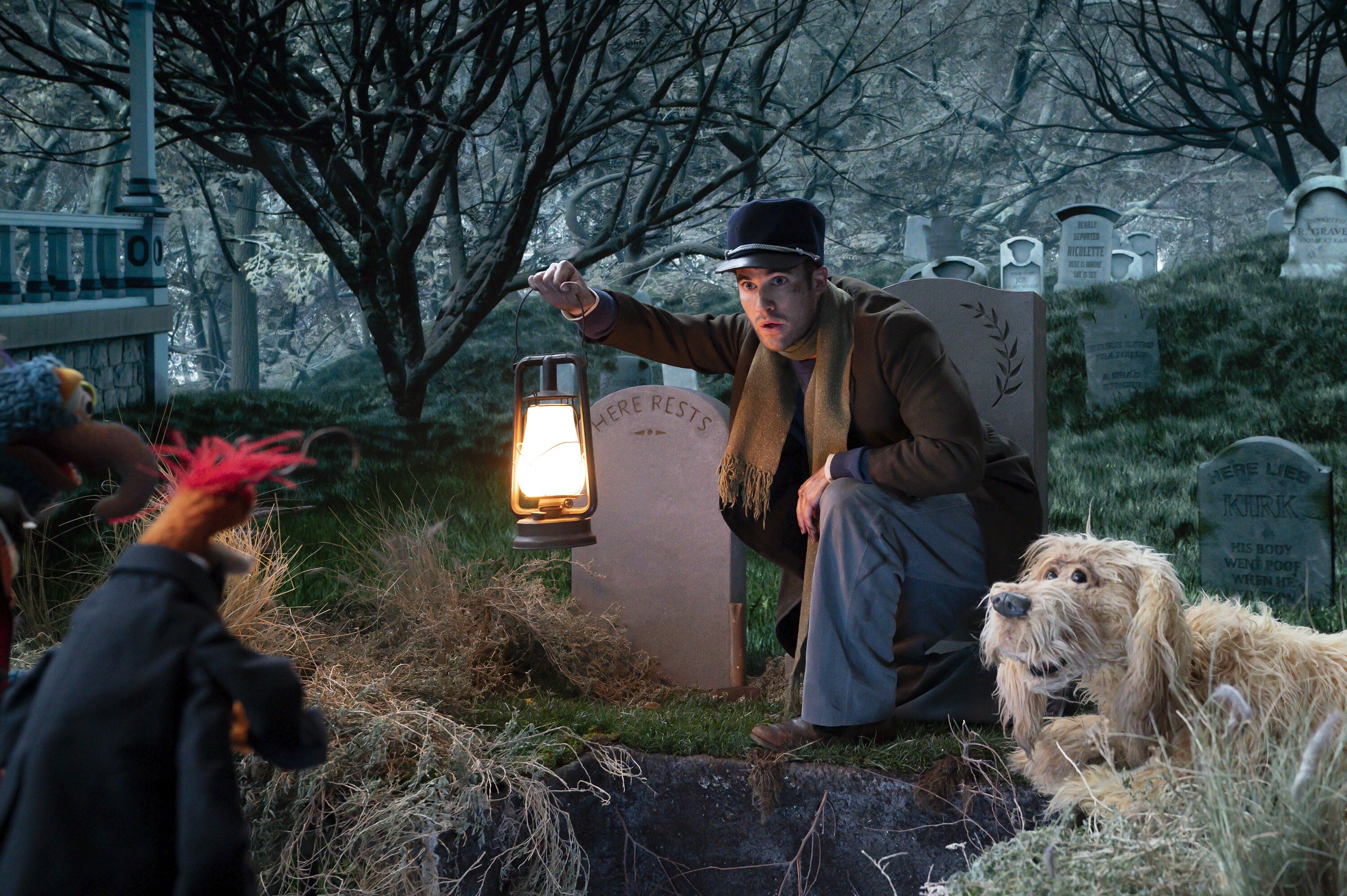 MUPPETS HAUNTED MANSION (Disney/Mitch Haaseth) DARREN CRISS