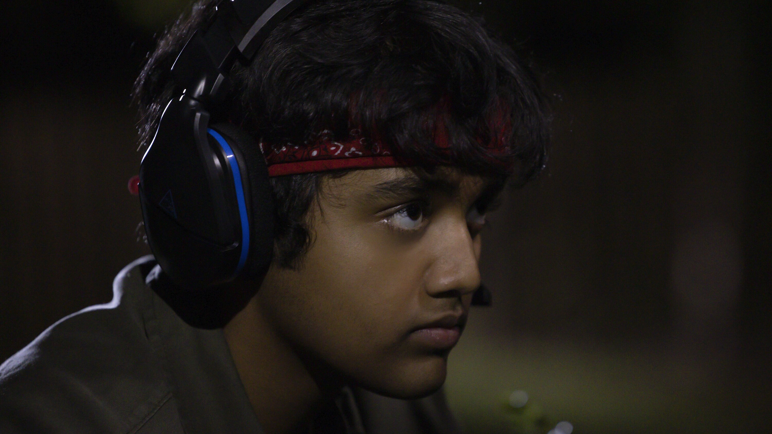 JUST BEYOND - "Parents are from Mars, Kids are from Venus" (Disney/Fernando Decillis) ARJUN ATHALYE