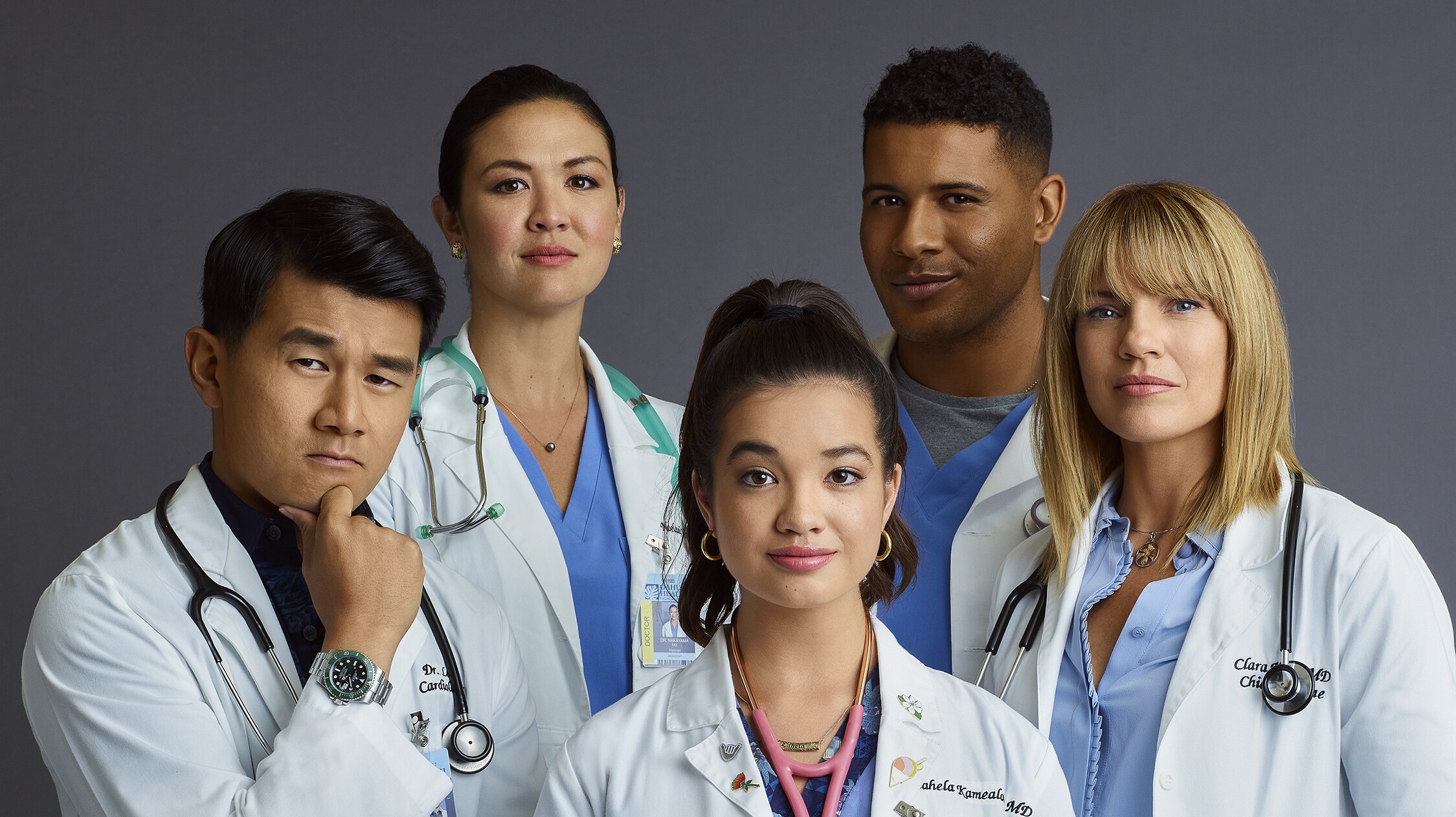 DOOGIE KAMEALOHA, M.D - Disney's "Doogie Kamealoha, M.D" stars Peyton Elizabeth Lee as Lahela "Doogie" Kamealoha, Kathleen Rose Perkins as Dr. Clara Hannon, Mapuana Makia as Noelani, Jeffrey Bowyer-Chapman as Charles, and Ronny Chieng as Dr. Lee. (Disney/Justin Stephens)