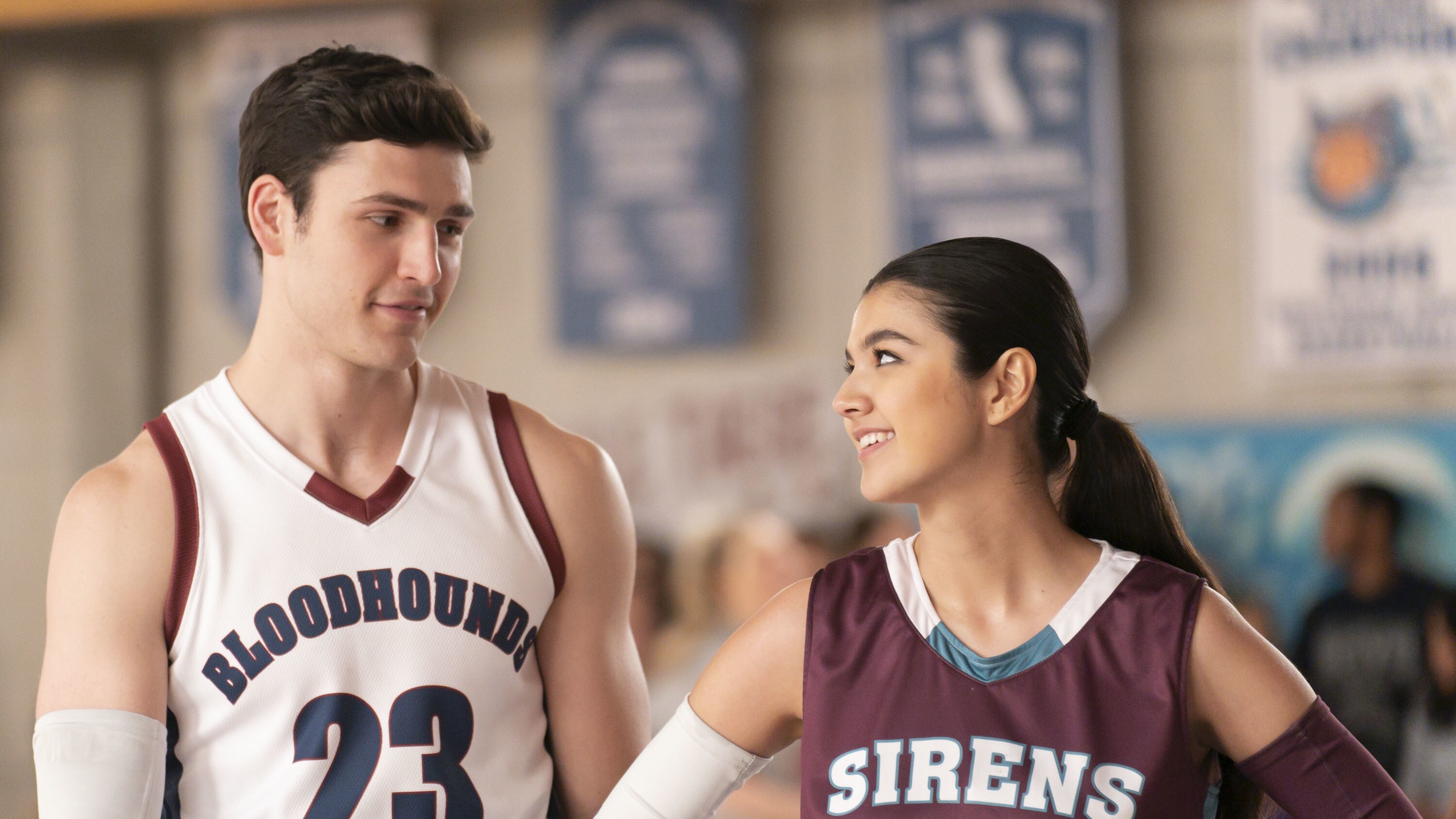 Big Shot' Review: John Stamos Stars in Disney Plus Basketball TV Show