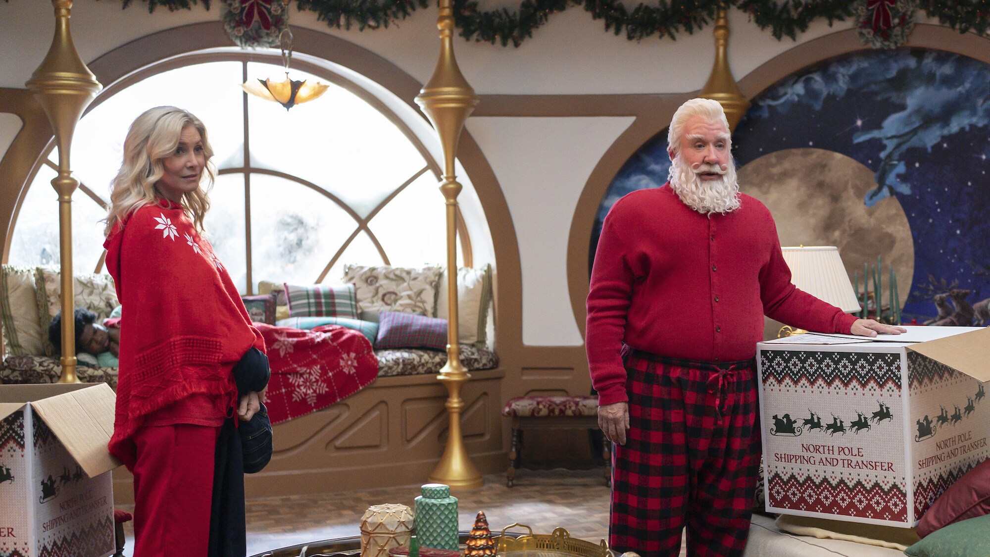 THE SANTA CLAUSES - “Chapter Three: Into the Wobbly Woods” (Disney/James Clark) ELIZABETH MITCHELL, TIM ALLEN