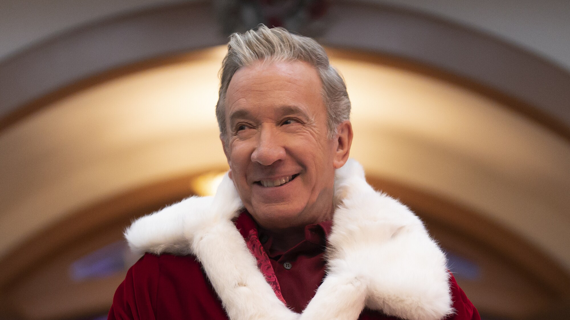 THE SANTA CLAUSES - “Chapter Six: A Christmas to Remember” (Disney/James Clark) TIM ALLEN