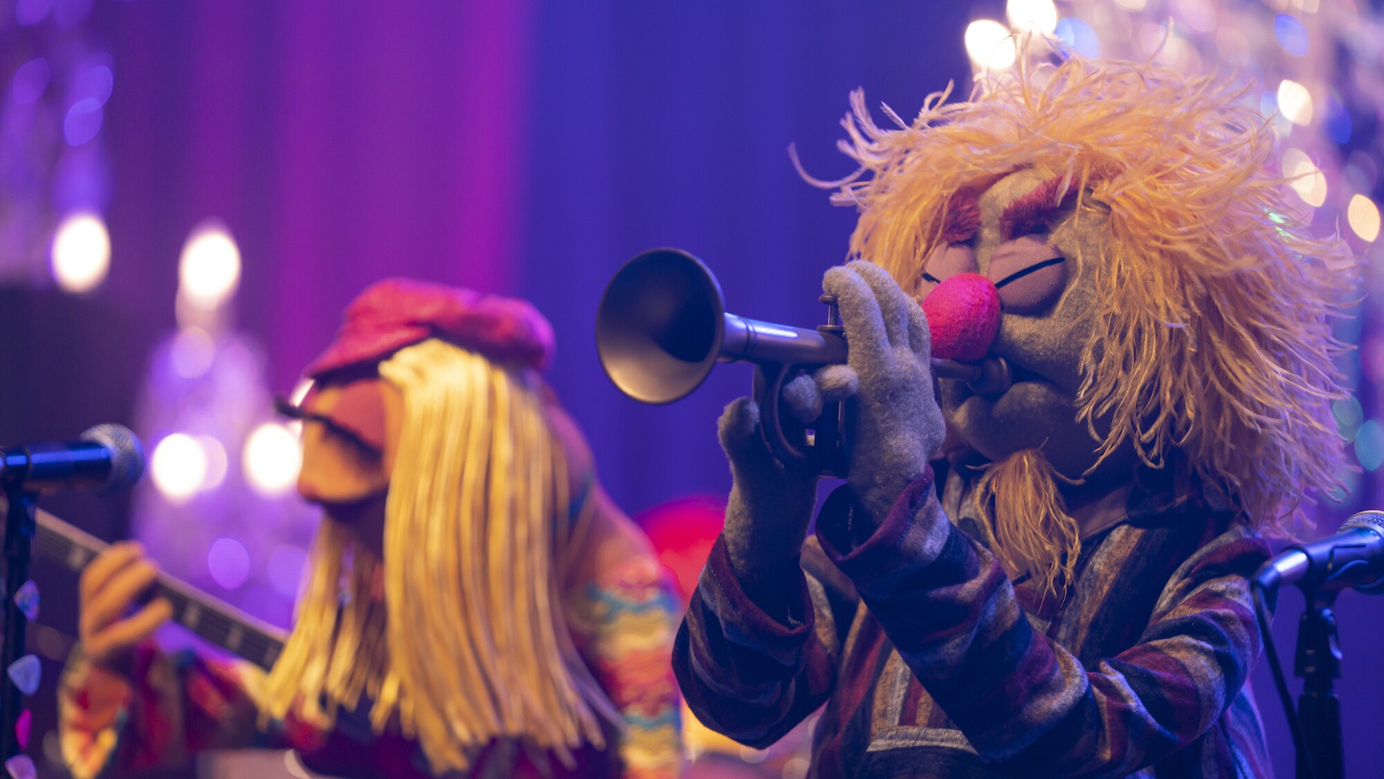 THE MUPPETS MAYHEM -  “Track 1: Can You Picture That?” (Disney/Mitch Haaseth) JANICE, LIPS