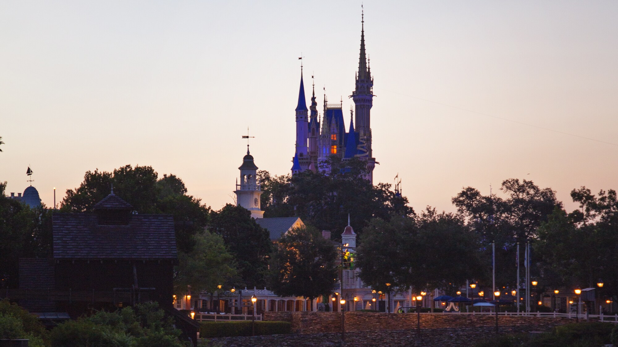 BEHIND THE ATTRACTION - Walt Disney World. (Disney/Gregg Newton)