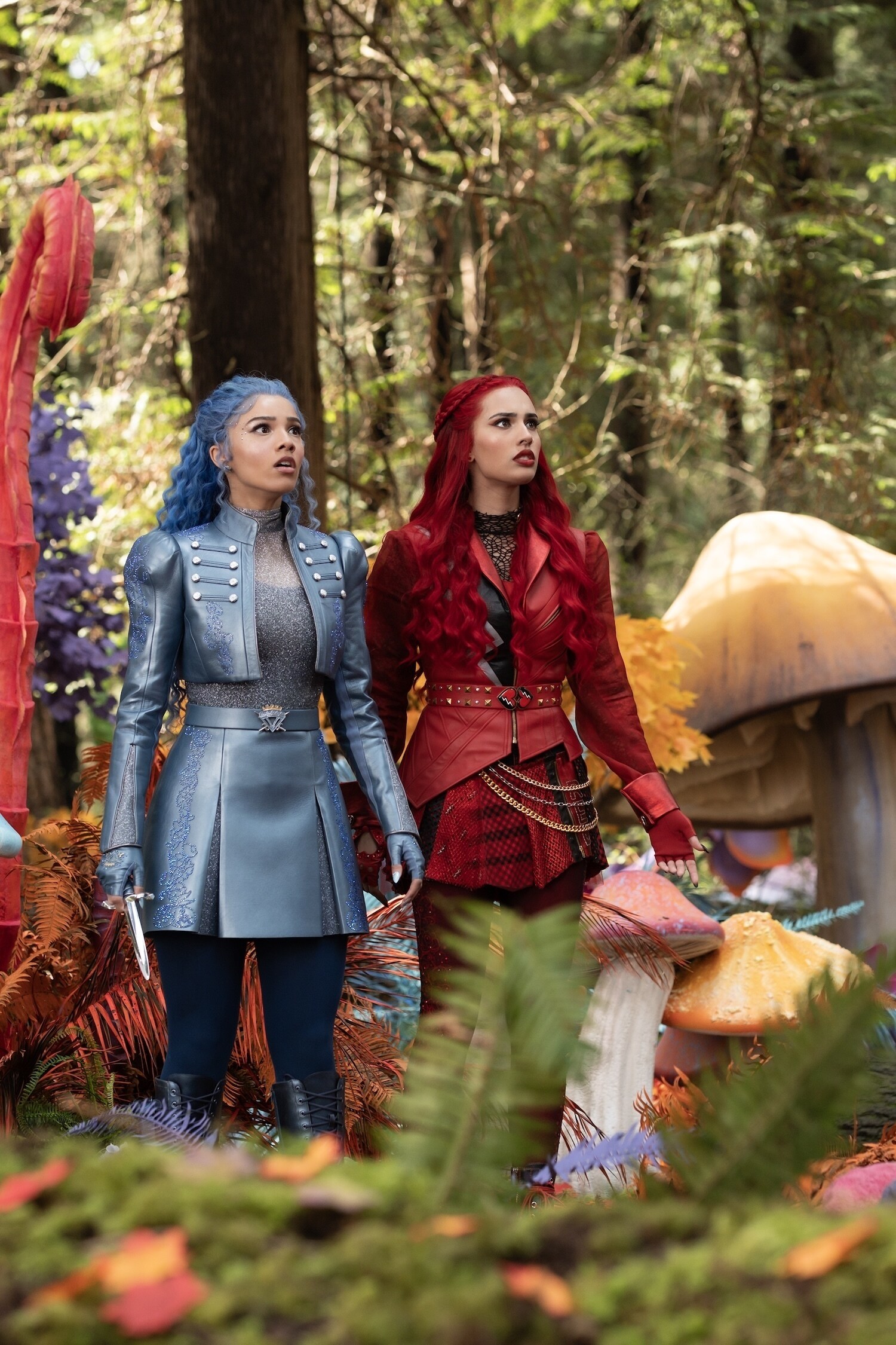 DESCENDANTS: WICKED WONDERLAND -  (Disney/David Astorga) MALIA BAKER, KYLIE CANTRALL