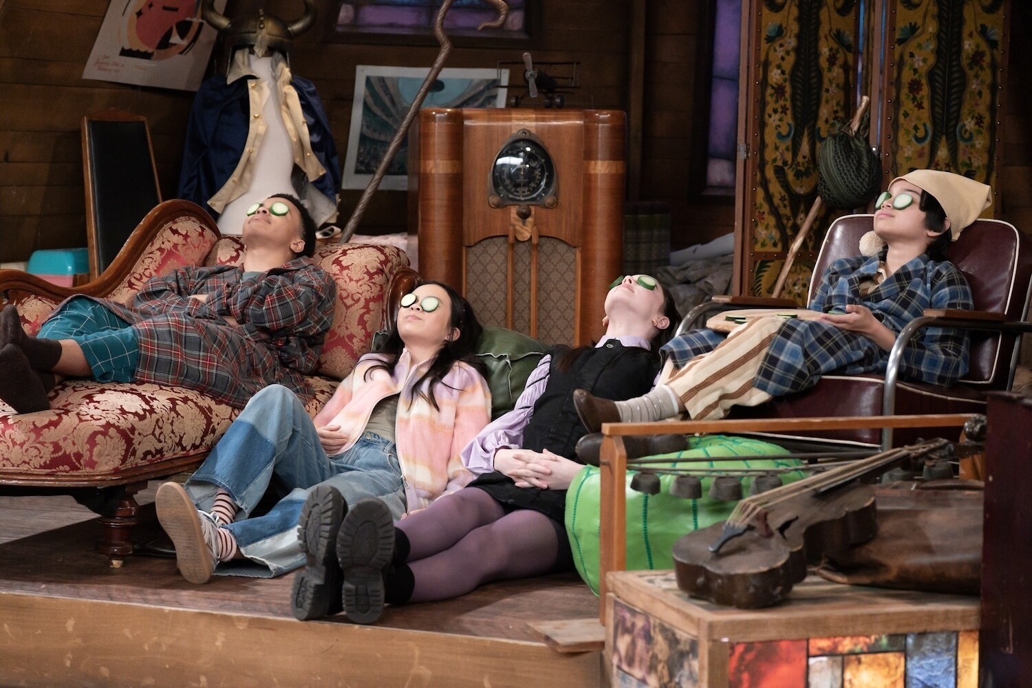 VAMPIRINA: TEENAGE VAMPIRE - “First Club” (Disney/Lara Solanki) SHAUN DIXON, JIWON LEE, KENZI RICHARDSON, MILO MAHARLIKA