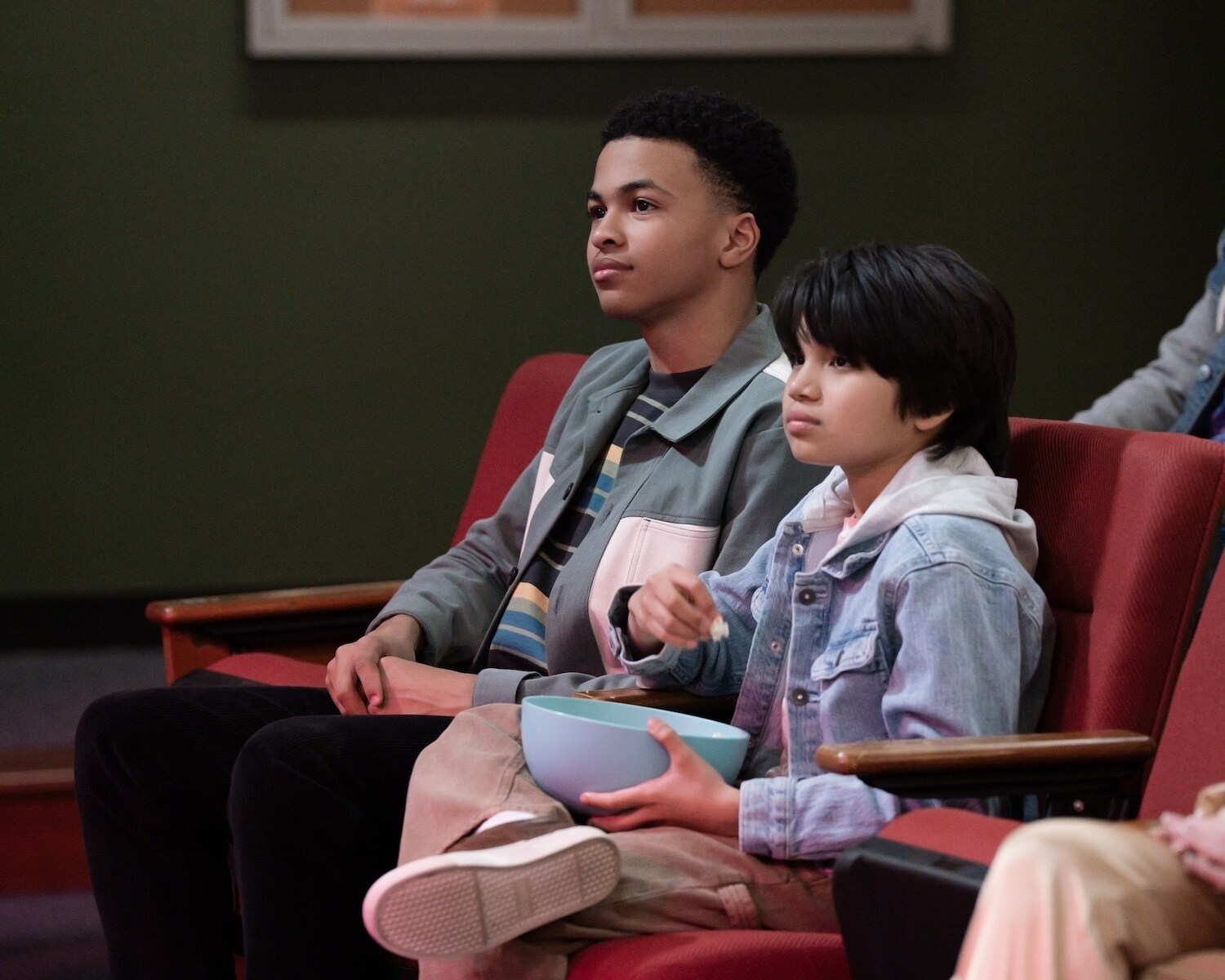 VAMPIRINA: TEENAGE VAMPIRE - “First Club” (Disney/Lara Solanki) SHAUN DIXON, MILO MAHARLIKA