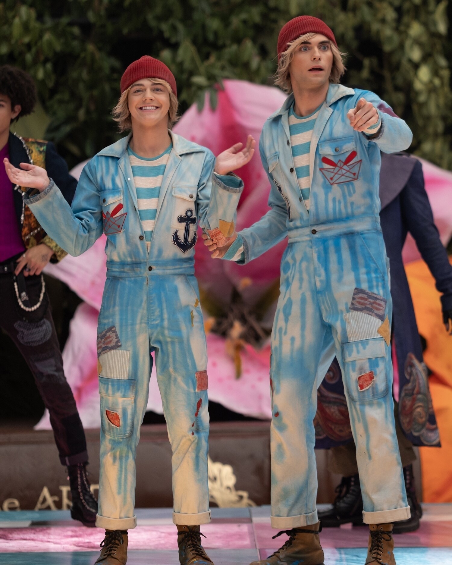 DESCENDANTS: WICKED WONDERLAND -  (Disney/David Astorga) DAYTON PARADIS, RYAN MCEWEN