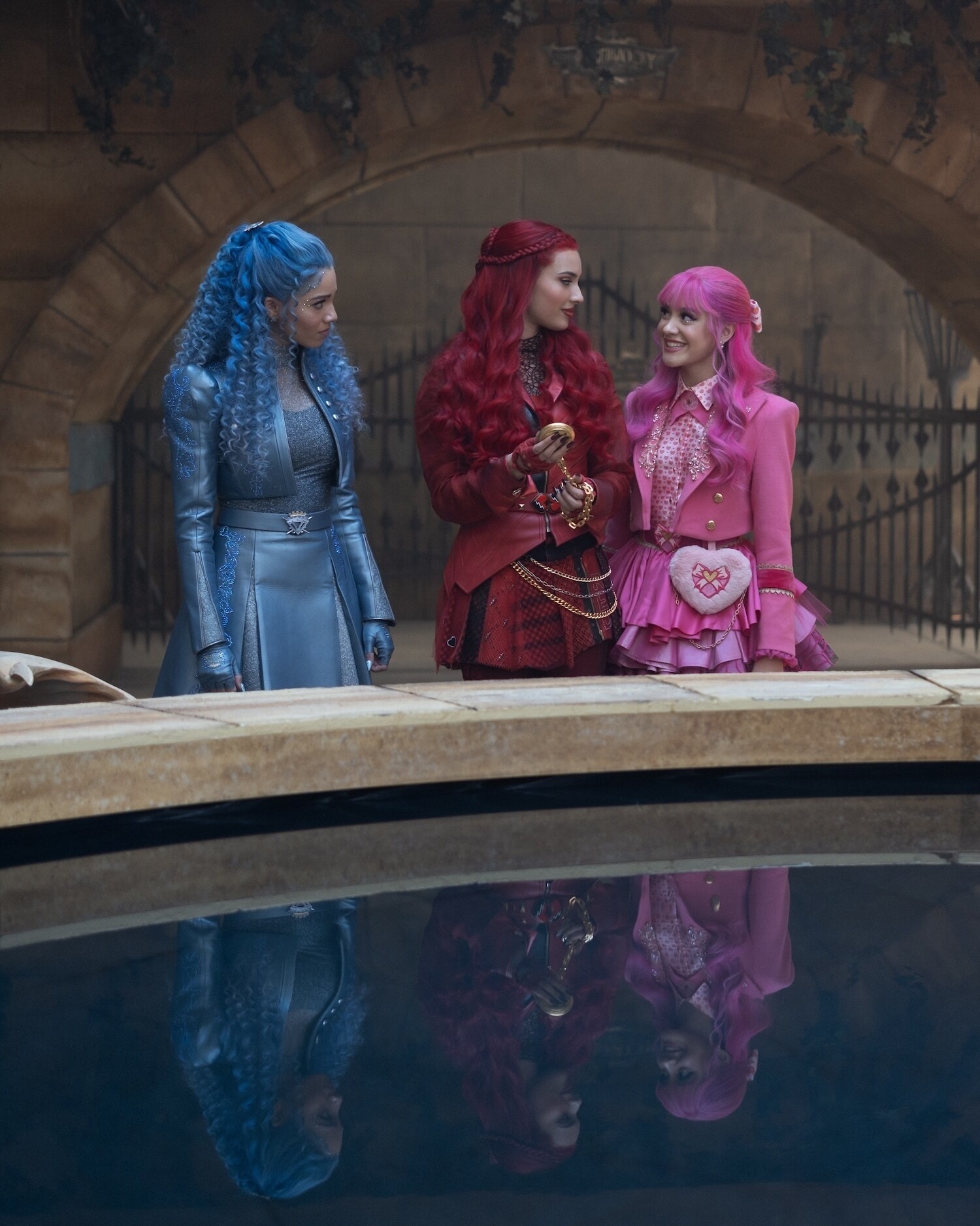 DESCENDANTS: WICKED WONDERLAND -  (Disney/David Astorga) MALIA BAKER, KYLIE CANTRALL, LIAMANI SEGURA
