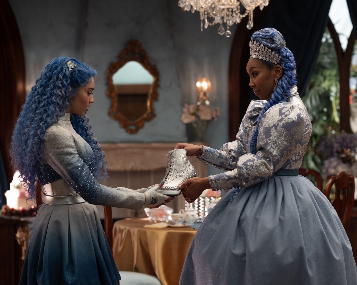DESCENDANTS: WICKED WONDERLAND -  (Disney/David Astorga) MALIA BAKER, BRANDY NORWOOD