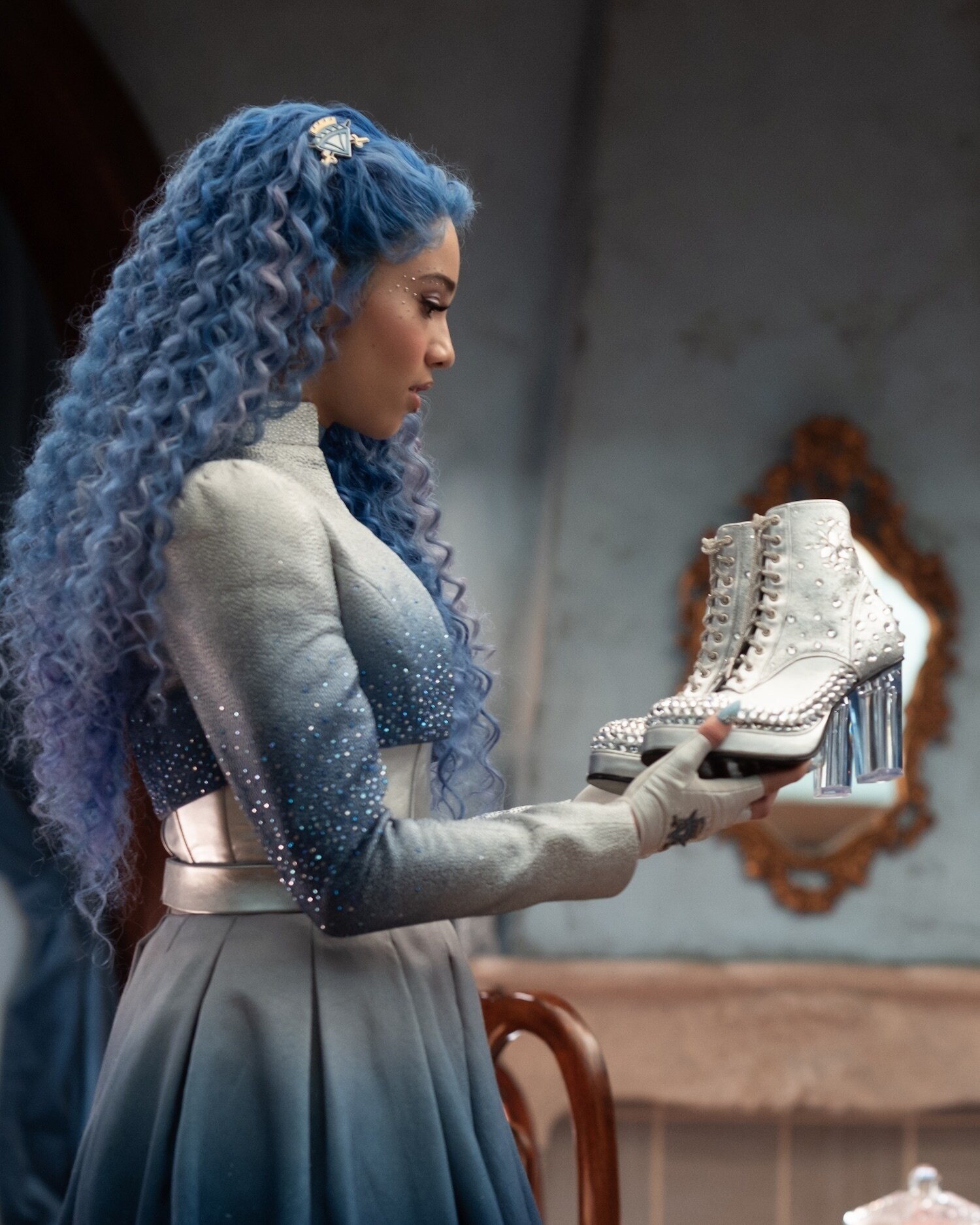 DESCENDANTS: WICKED WONDERLAND -  (Disney/David Astorga) MALIA BAKER