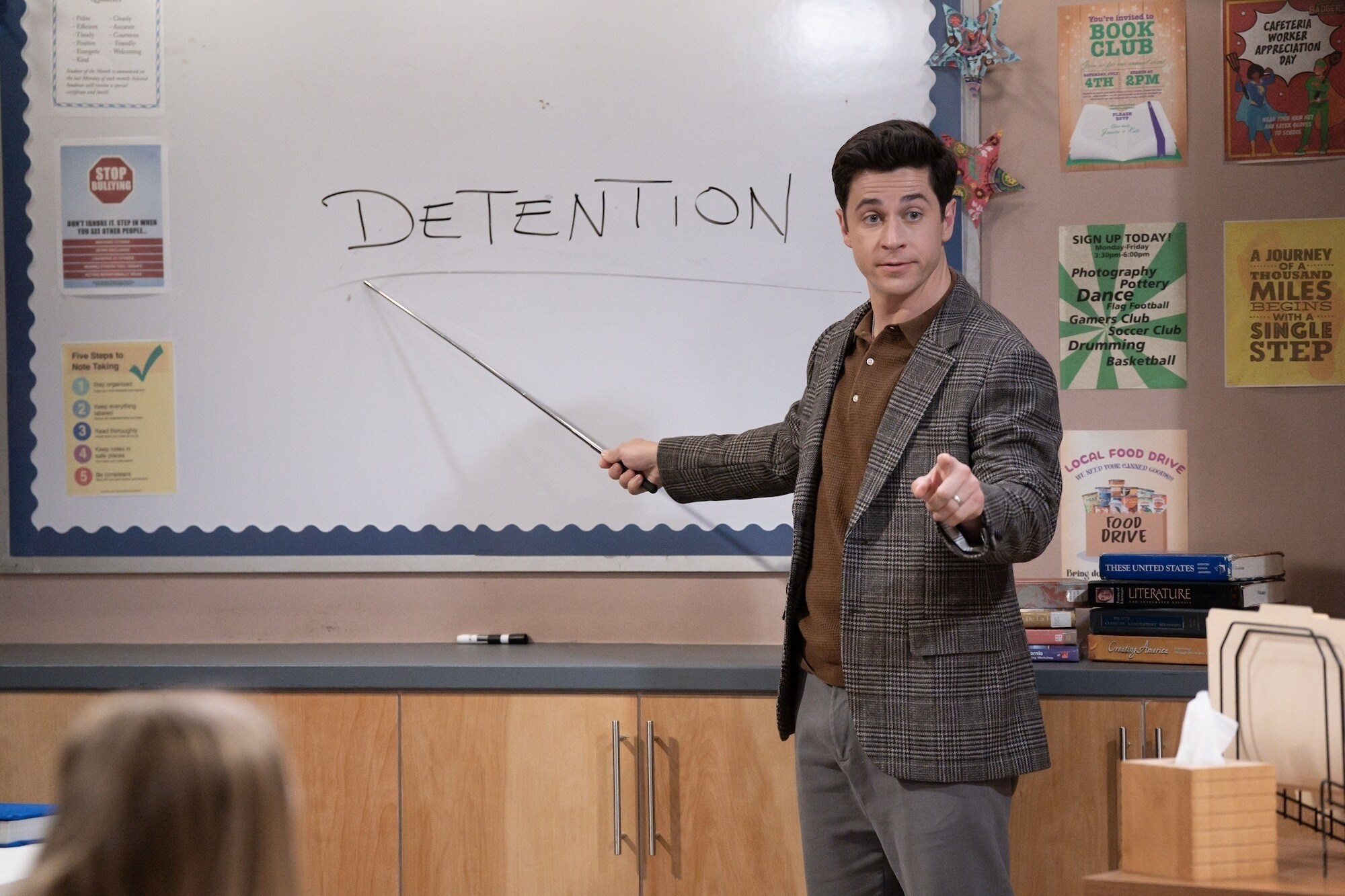 WIZARDS BEYOND WAVERLY PLACE - "Cruel Detentions" (Disney/Lara Solanki) DAVID HENRIE
