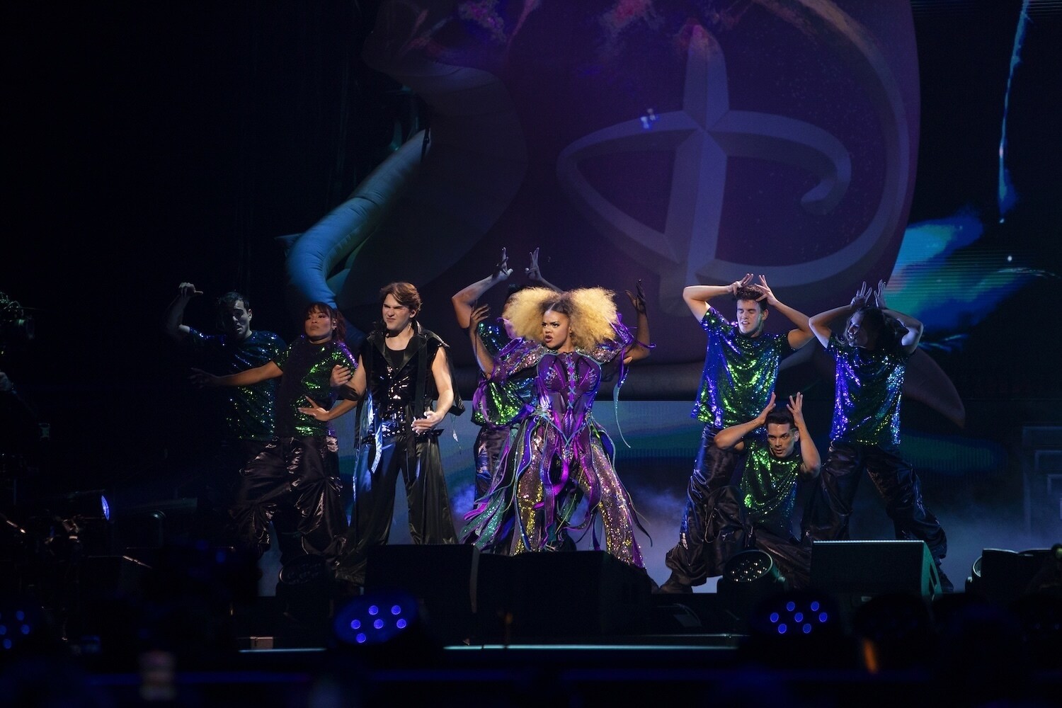 DESCENDANTS / ZOMBIES WORLDS COLLIDE - Anaheim show. (Disney/Kayla Delaura) JOSHUA COLLEY, DARA RENEÉ