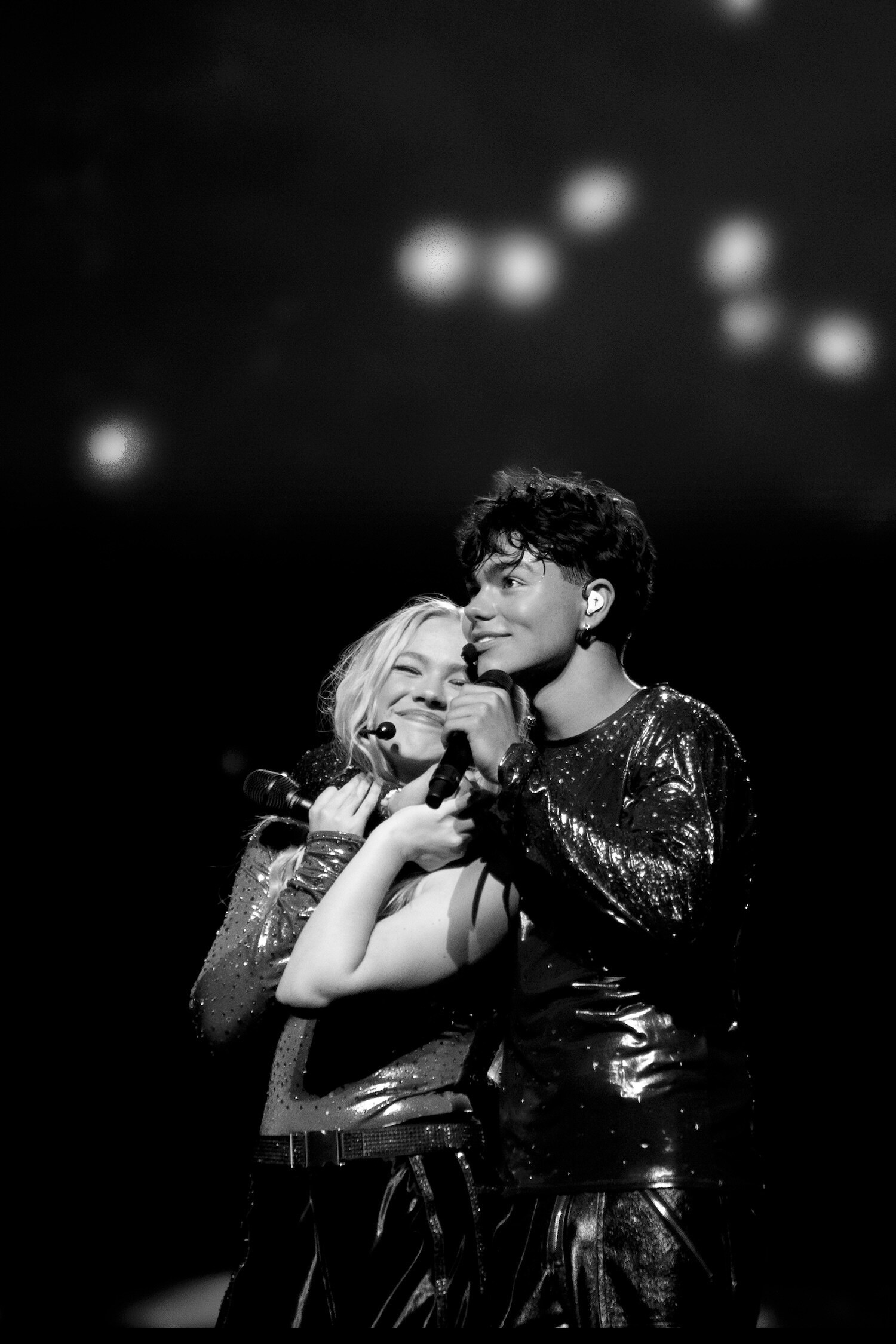 DESCENDANTS / ZOMBIES WORLDS COLLIDE - Anaheim show. (Disney/Kayla Delaura) FREYA SKYE, MALACHI BARTON