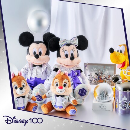 プラチナカラーの衣装を身にまとったキャラクターたちのグッズ|ディズニー100周年記念グッズ