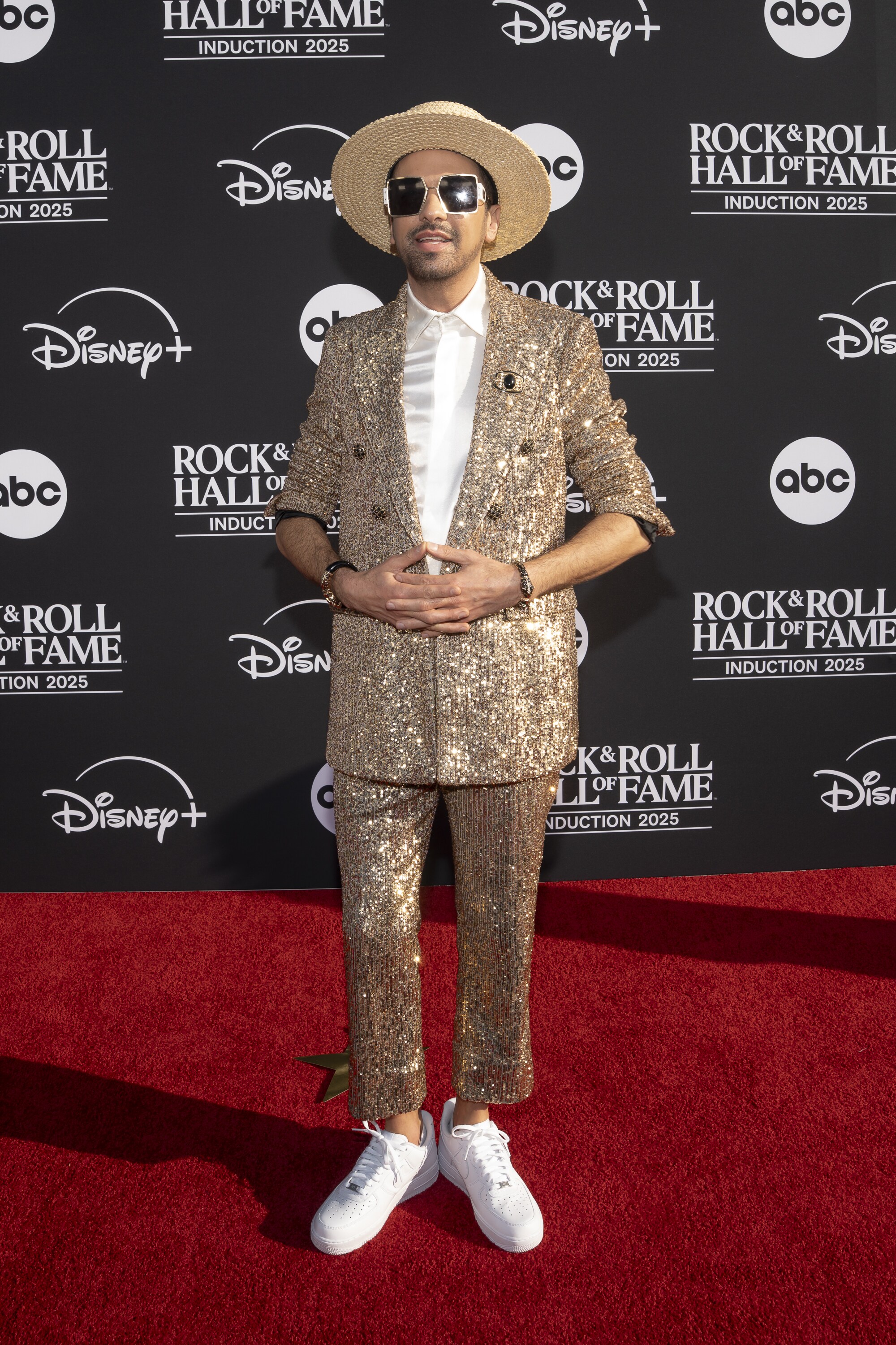 ROCK & ROLL HALL OF FAME 2025 INDUCTION CEREMONY – The 2025 Rock & Roll Hall of Fame Induction Ceremony, with once-in-a-lifetime performances and collaborations paying tribute to the iconic, generation-defining inductees, will be broadcast live coast to coast from Los Angeles on SATURDAY, NOV. 8 (8:00 p.m. EDT) on Disney+. (Disney/Cristian Lopez)  DJ CASSIDY 