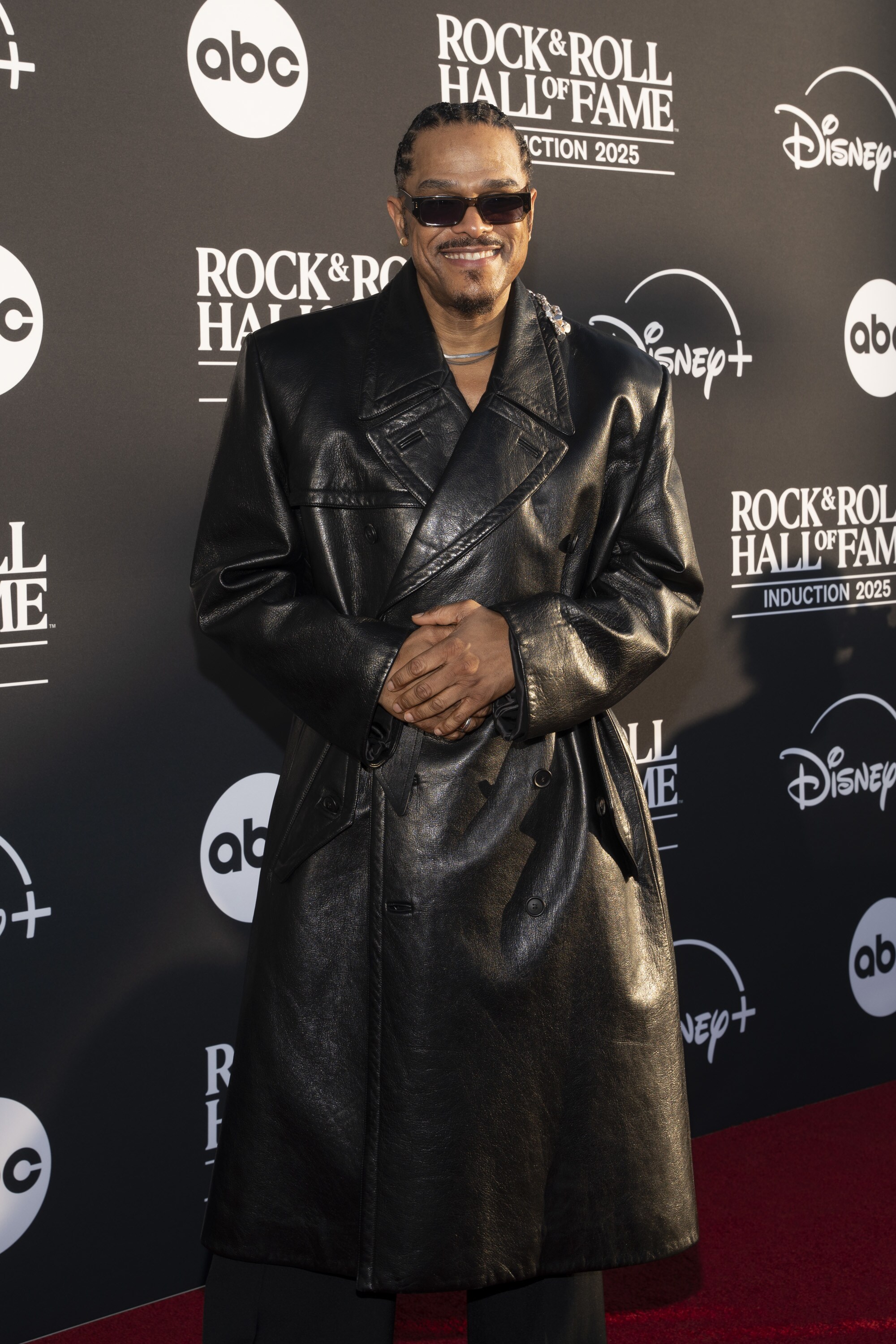 ROCK & ROLL HALL OF FAME 2025 INDUCTION CEREMONY – The 2025 Rock & Roll Hall of Fame Induction Ceremony, with once-in-a-lifetime performances and collaborations paying tribute to the iconic, generation-defining inductees, will be broadcast live coast to coast from Los Angeles on SATURDAY, NOV. 8 (8:00 p.m. EDT) on Disney+. (Disney/Cristian Lopez)   MAXWELL  