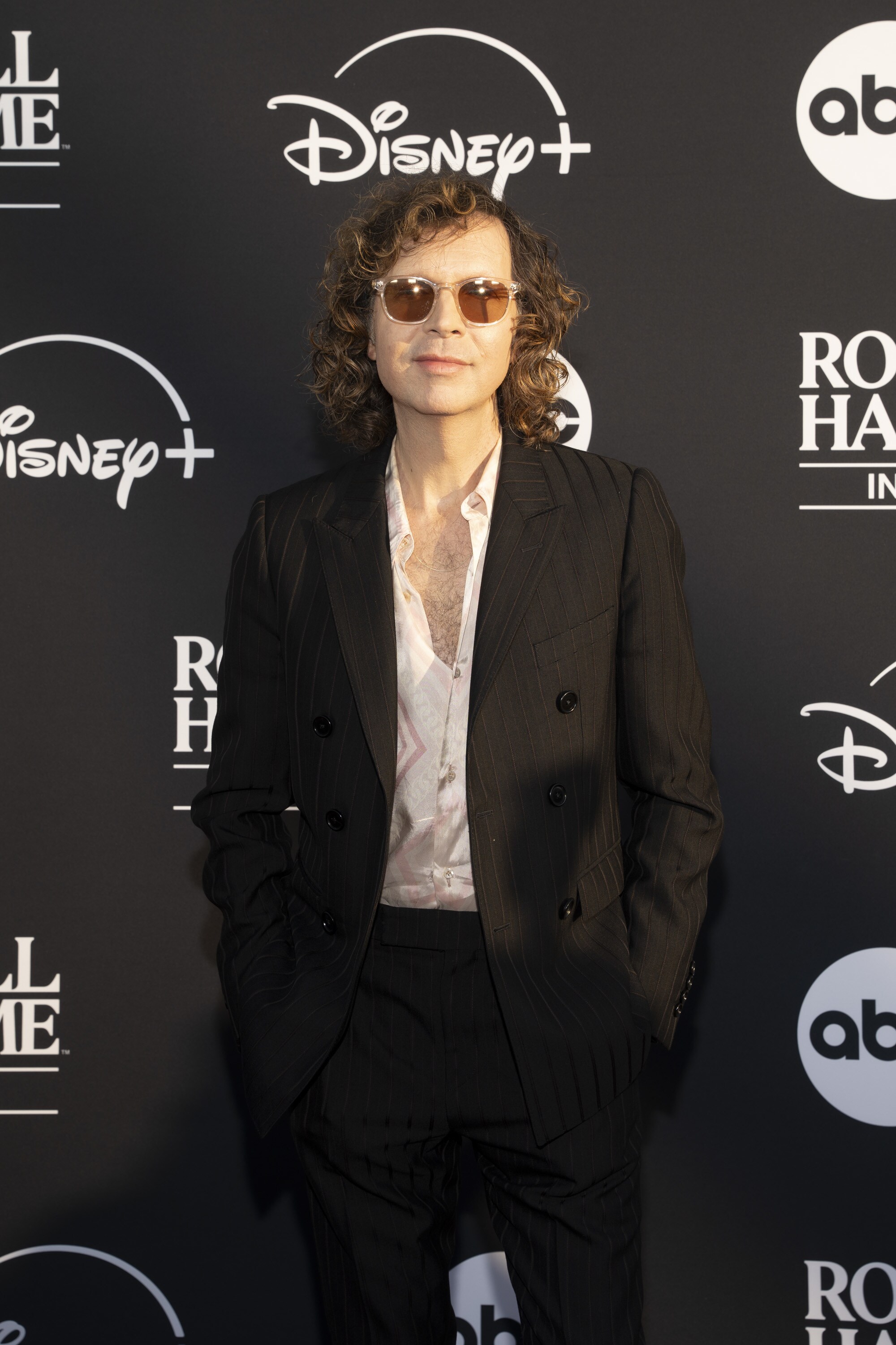 ROCK & ROLL HALL OF FAME 2025 INDUCTION CEREMONY – The 2025 Rock & Roll Hall of Fame Induction Ceremony, with once-in-a-lifetime performances and collaborations paying tribute to the iconic, generation-defining inductees, will be broadcast live coast to coast from Los Angeles on SATURDAY, NOV. 8 (8:00 p.m. EDT) on Disney+. (Disney/Cristian Lopez)  BECK 