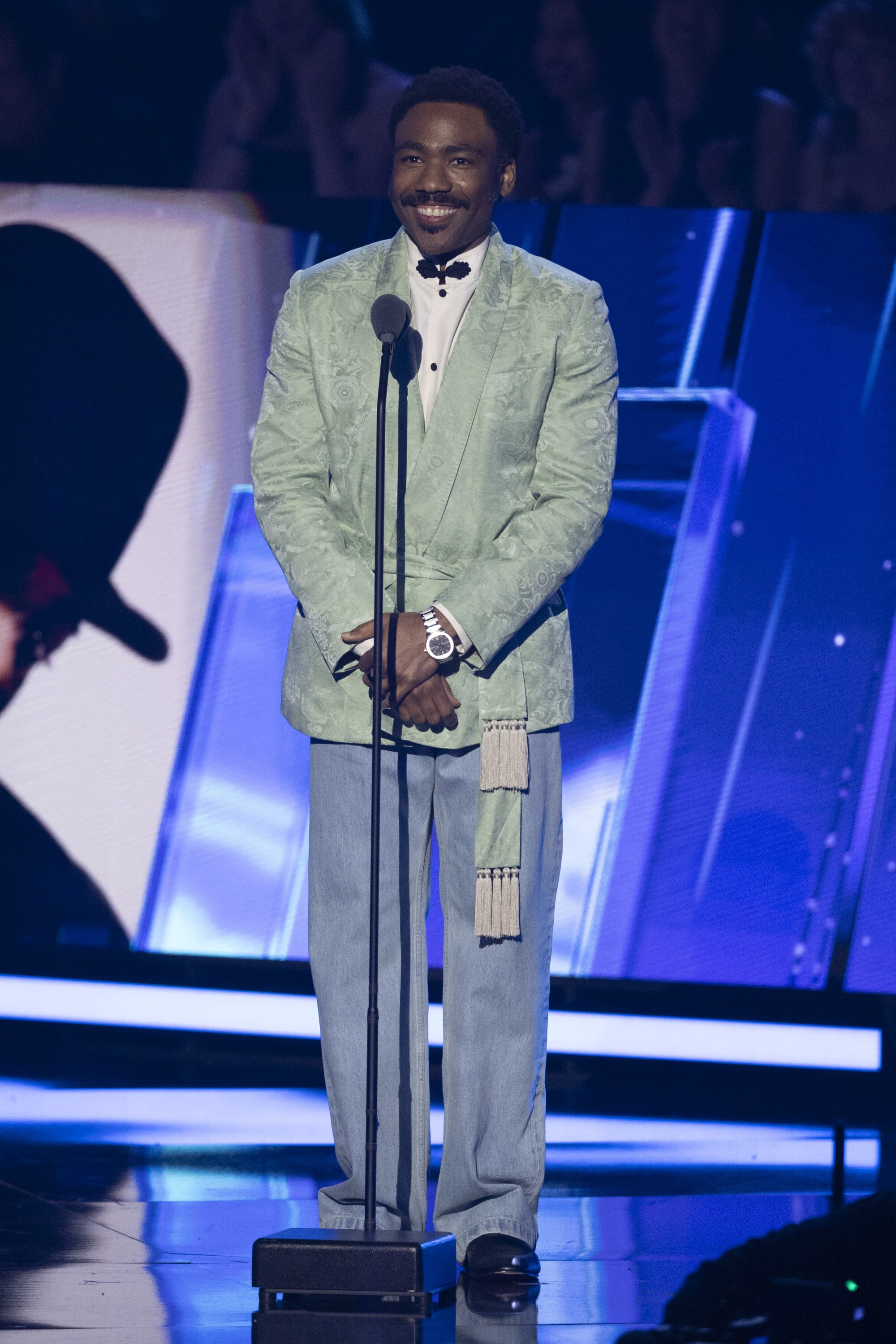 ROCK & ROLL HALL OF FAME 2025 INDUCTION CEREMONY – The 2025 Rock & Roll Hall of Fame Induction Ceremony, with once-in-a-lifetime performances and collaborations paying tribute to the iconic, generation-defining inductees, will be broadcast live coast to coast from Los Angeles on SATURDAY, NOV. 8 (8:00 p.m. EDT) on Disney+. (Disney/Frank Micelotta)  DONALD GLOVER 