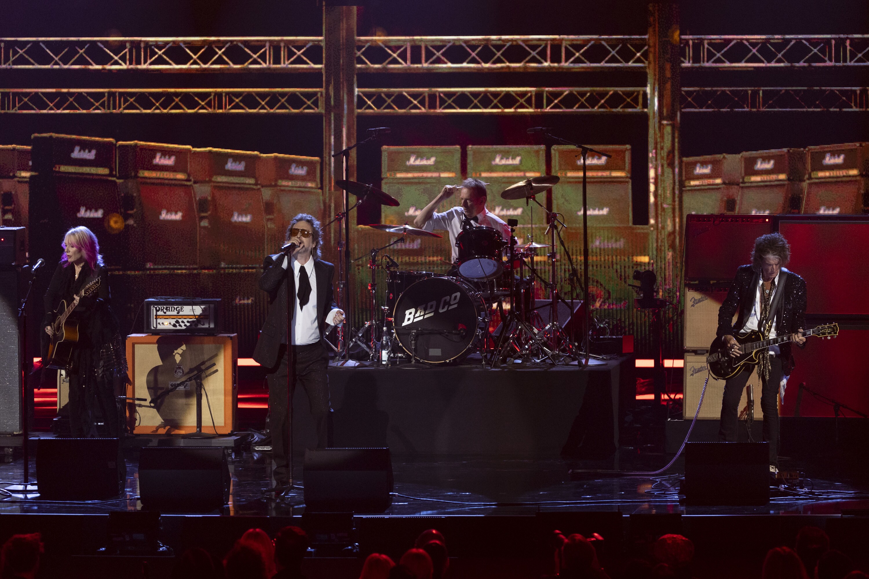 ROCK & ROLL HALL OF FAME 2025 INDUCTION CEREMONY – The 2025 Rock & Roll Hall of Fame Induction Ceremony, with once-in-a-lifetime performances and collaborations paying tribute to the iconic, generation-defining inductees, will be broadcast live coast to coast from Los Angeles on SATURDAY, NOV. 8 (8:00 p.m. EDT) on Disney+. (Disney/Frank Micelotta)  NANCY WILSON, CHRIS ROBINSON, SIMON KIRKE, JOE PERRY 