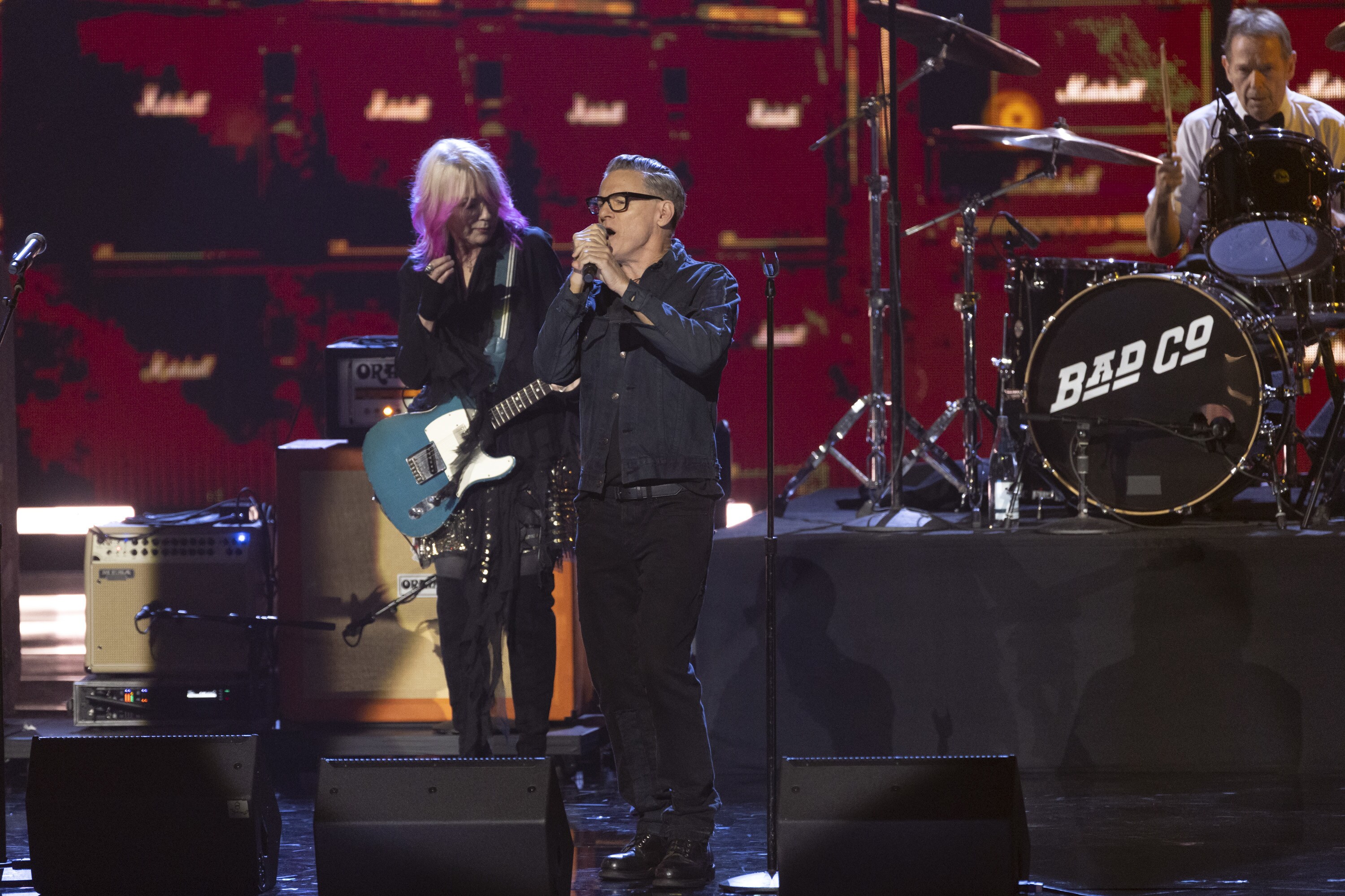 ROCK & ROLL HALL OF FAME 2025 INDUCTION CEREMONY – The 2025 Rock & Roll Hall of Fame Induction Ceremony, with once-in-a-lifetime performances and collaborations paying tribute to the iconic, generation-defining inductees, will be broadcast live coast to coast from Los Angeles on SATURDAY, NOV. 8 (8:00 p.m. EDT) on Disney+. (Disney/Frank Micelotta)  NANCY WILSON, BRYAN ADAMS, SIMON KIRKE 