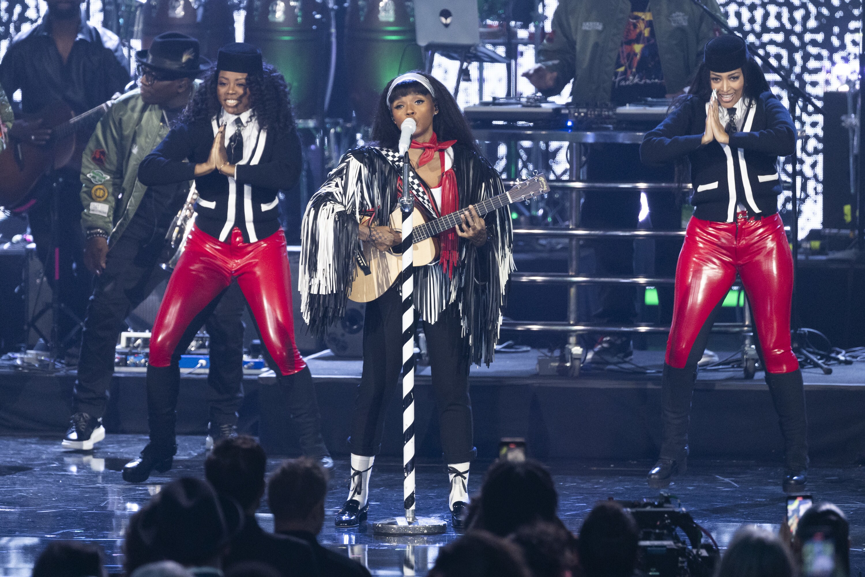 ROCK & ROLL HALL OF FAME 2025 INDUCTION CEREMONY – The 2025 Rock & Roll Hall of Fame Induction Ceremony, with once-in-a-lifetime performances and collaborations paying tribute to the iconic, generation-defining inductees, will be broadcast live coast to coast from Los Angeles on SATURDAY, NOV. 8 (8:00 p.m. EDT) on Disney+. (Disney/Frank Micelotta)  JANELLE MONÁE 