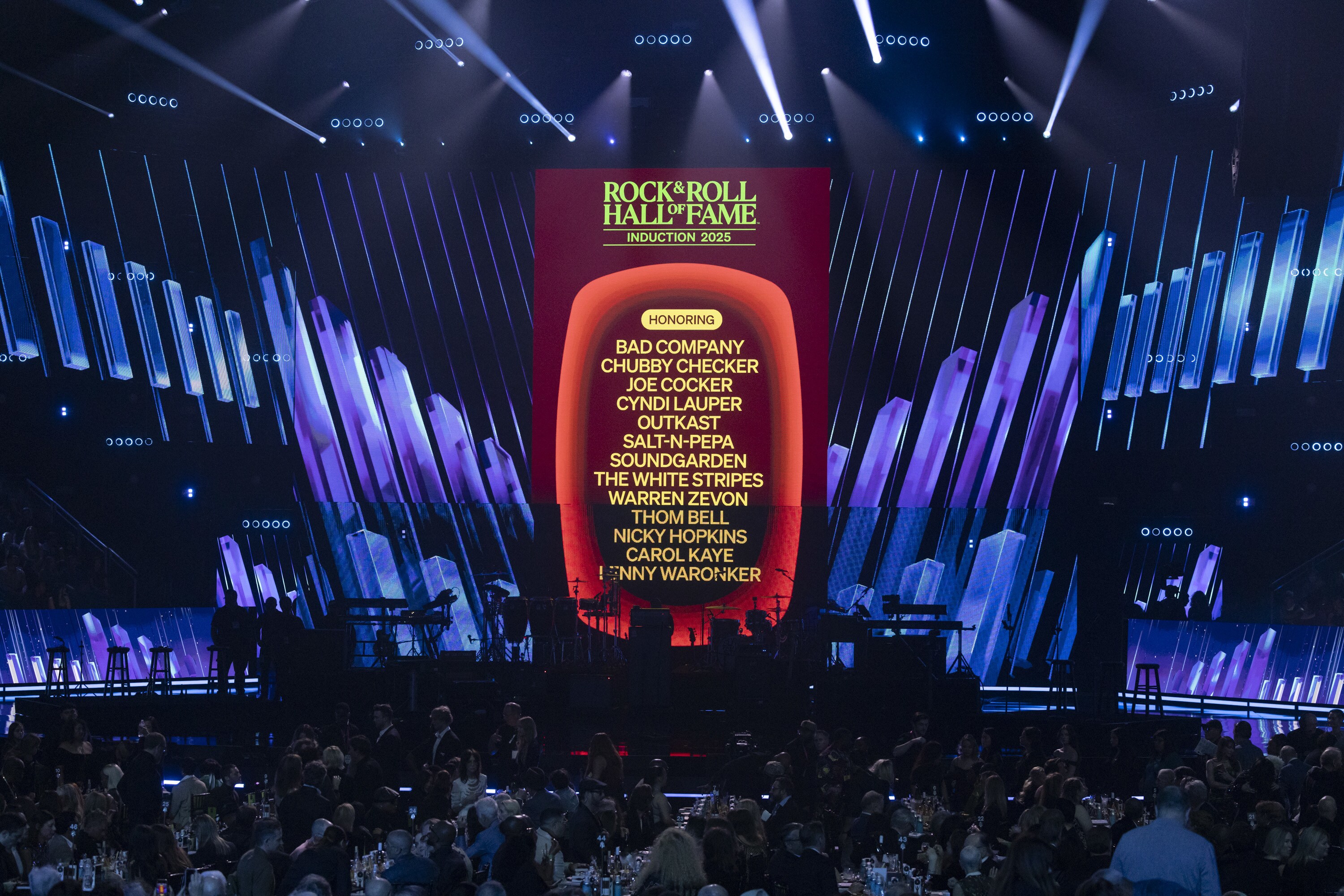 ROCK & ROLL HALL OF FAME 2025 INDUCTION CEREMONY – The 2025 Rock & Roll Hall of Fame Induction Ceremony, with once-in-a-lifetime performances and collaborations paying tribute to the iconic, generation-defining inductees, will be broadcast live coast to coast from Los Angeles on SATURDAY, NOV. 8 (8:00 p.m. EDT) on Disney+. (Disney/Frank Micelotta)  ROCK & ROLL HALL OF FAME 2025 INDUCTION CEREMONY 