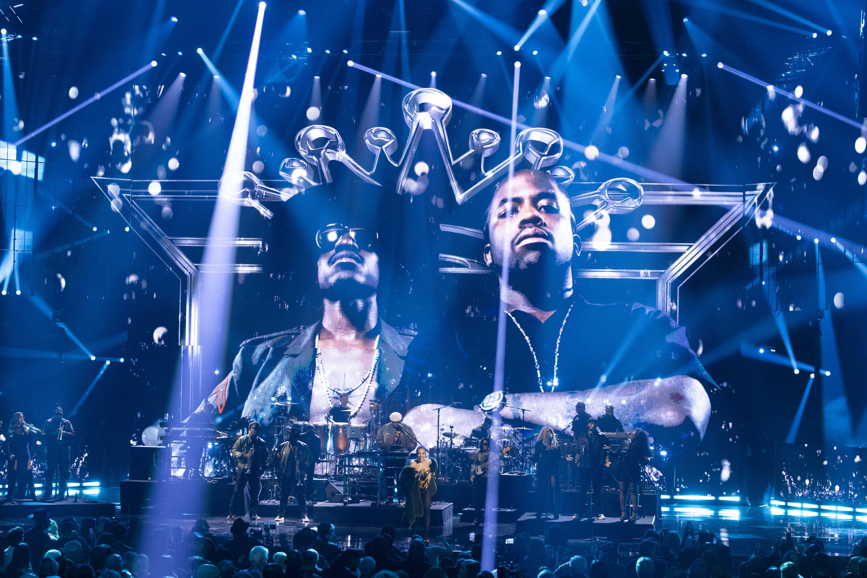 ROCK & ROLL HALL OF FAME 2025 INDUCTION CEREMONY – The 2025 Rock & Roll Hall of Fame Induction Ceremony, with once-in-a-lifetime performances and collaborations paying tribute to the iconic, generation-defining inductees, will be broadcast live coast to coast from Los Angeles on SATURDAY, NOV. 8 (8:00 p.m. EDT) on Disney+. (Disney/Frank Micelotta)  DOJA CAT 