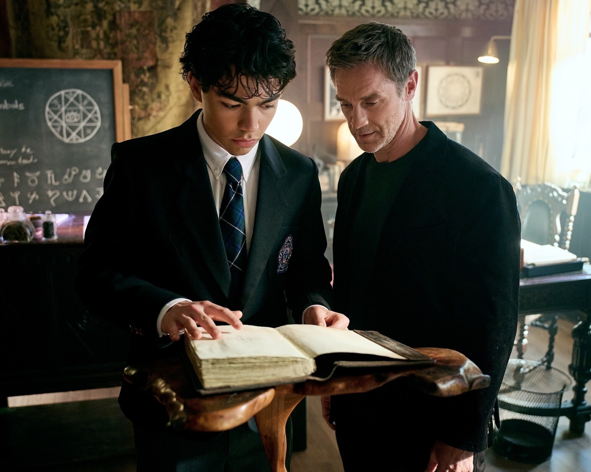 COVEN ACADEMY - "Episode 104" (Disney/Eric Milner1) MALACHI BARTON, DEVON SAWA