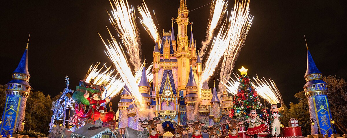 追加された全商品リスト：2023年クリスマスアパレル、キッチン
