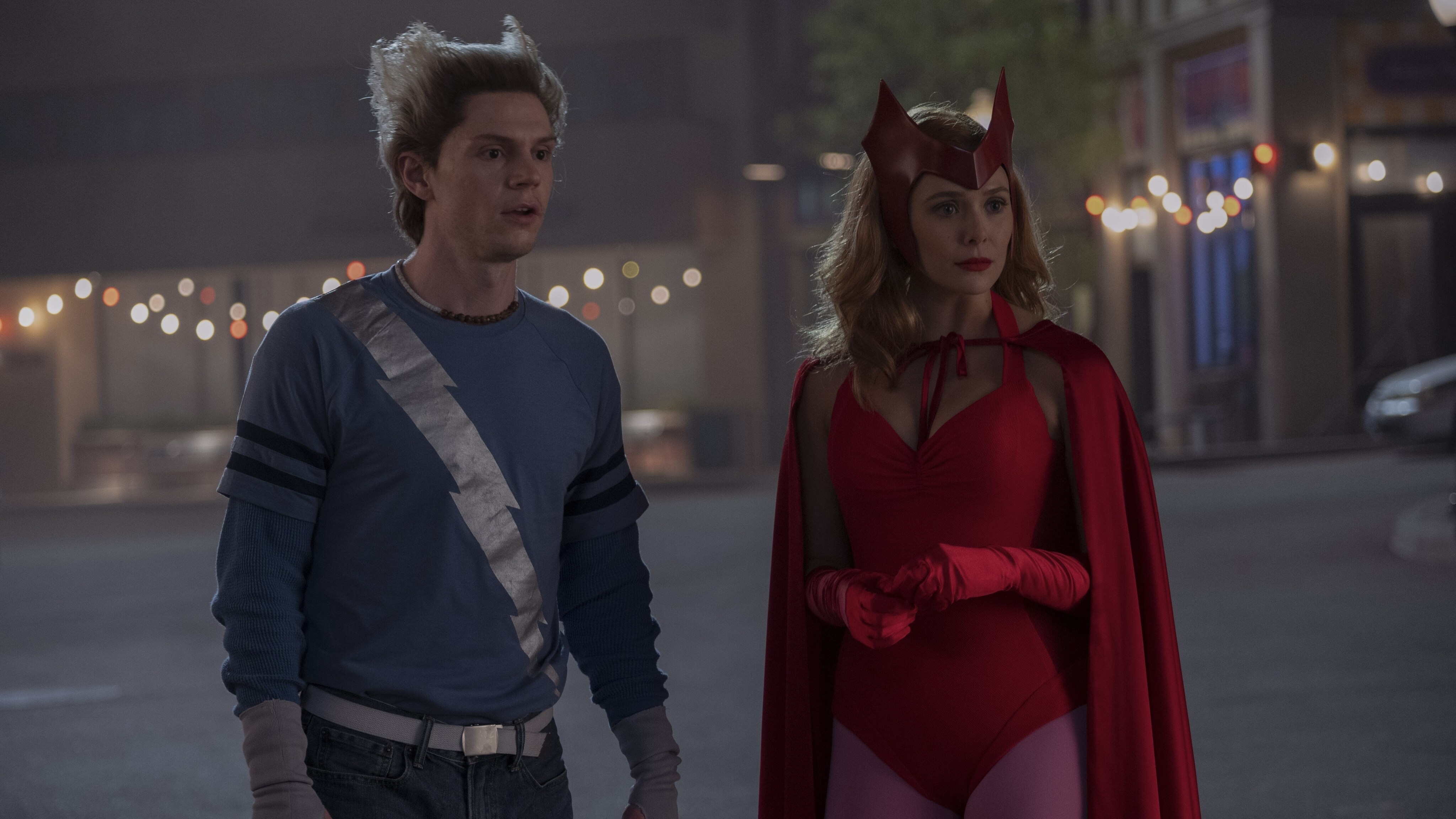 (L-R): Evan Peters as Pietro and Elizabeth Olsen as Wanda Maximoff in Marvel Studios' WANDAVISION exclusively on Disney+. Photo by Suzanne Tenner. ©Marvel Studios 2021. All Rights Reserved. 