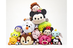 TSUM TSUMシリーズ」世界累計販売数2,000万個｜企業情報｜ディズニー公式