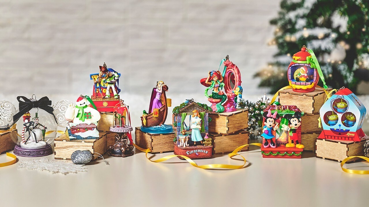 Hallmark ディズニー クリスマスオーナメント 22個