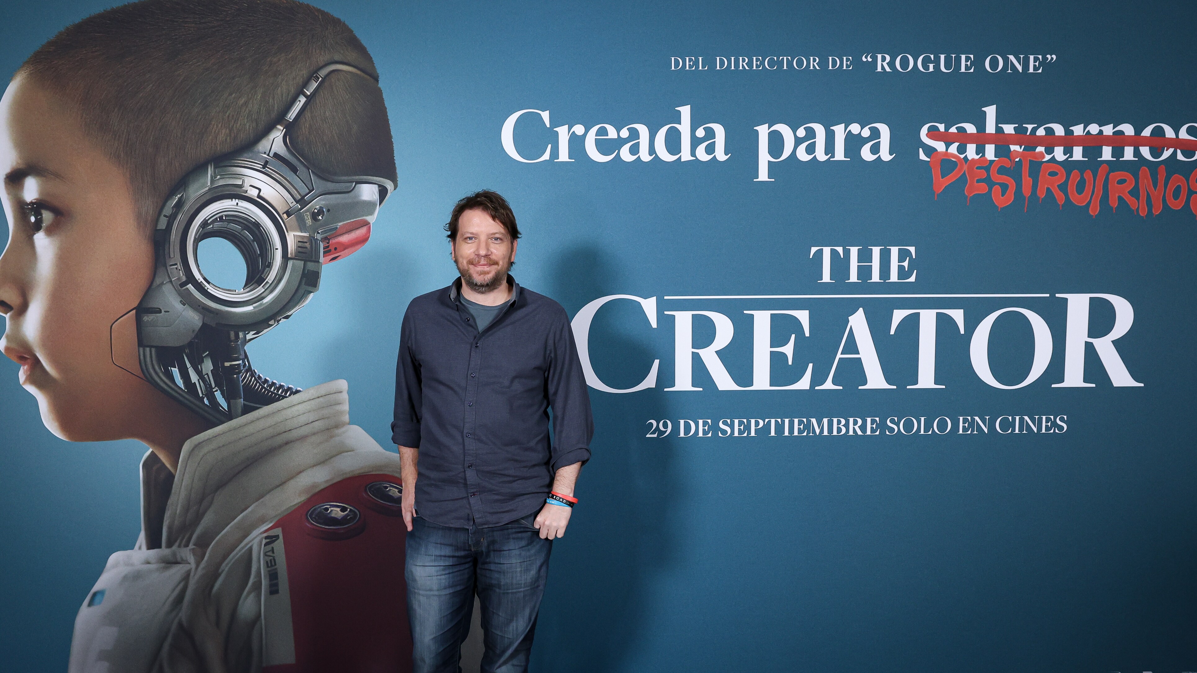 THE CREATOR - YA DISPONIBLES LAS IMÁGENES DEL PHOTOCALL EN MADRID CON EL DIRECTOR GARETH EDWARDS