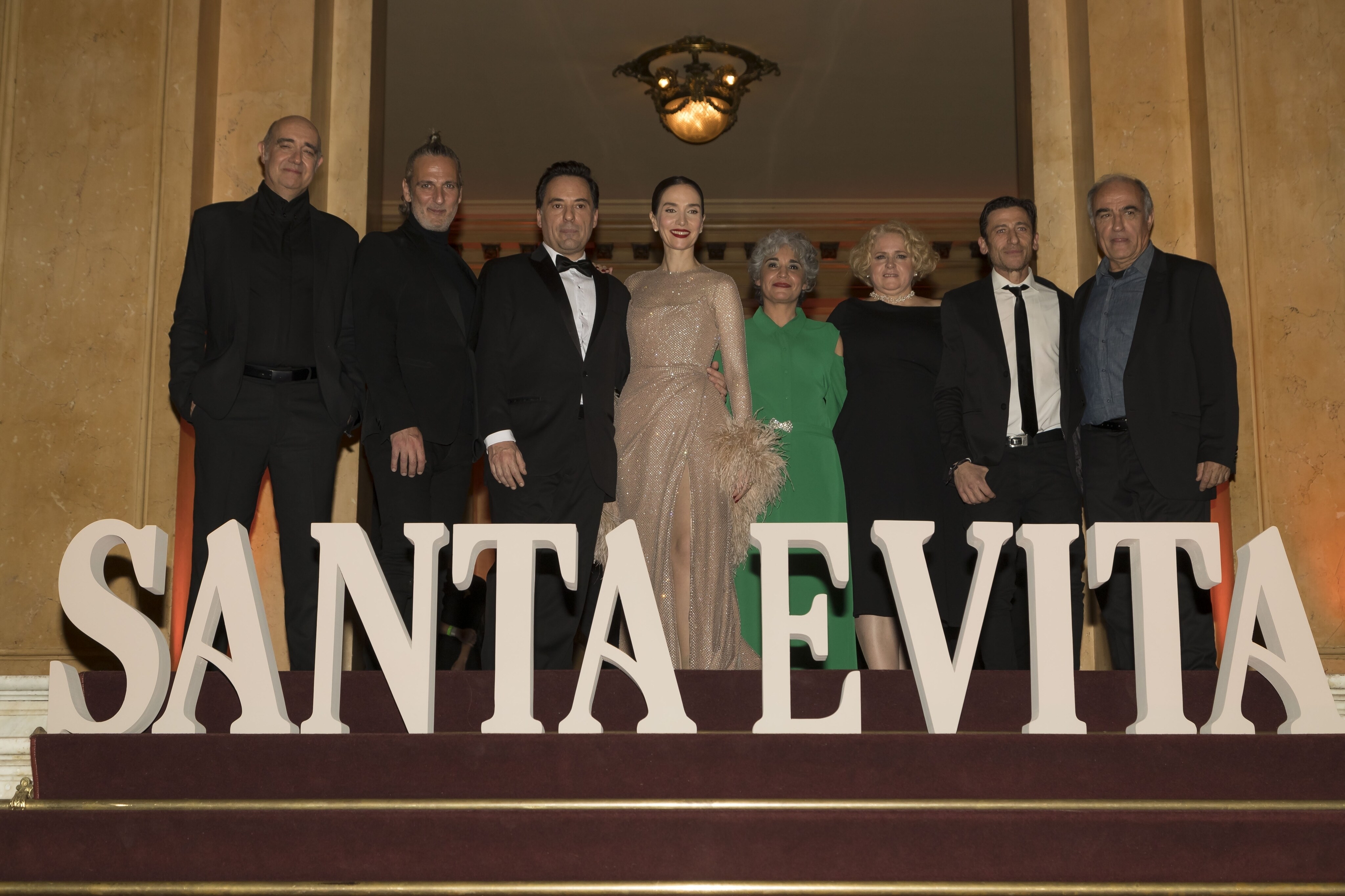 Santa Evita reparto Santa Evita reparto