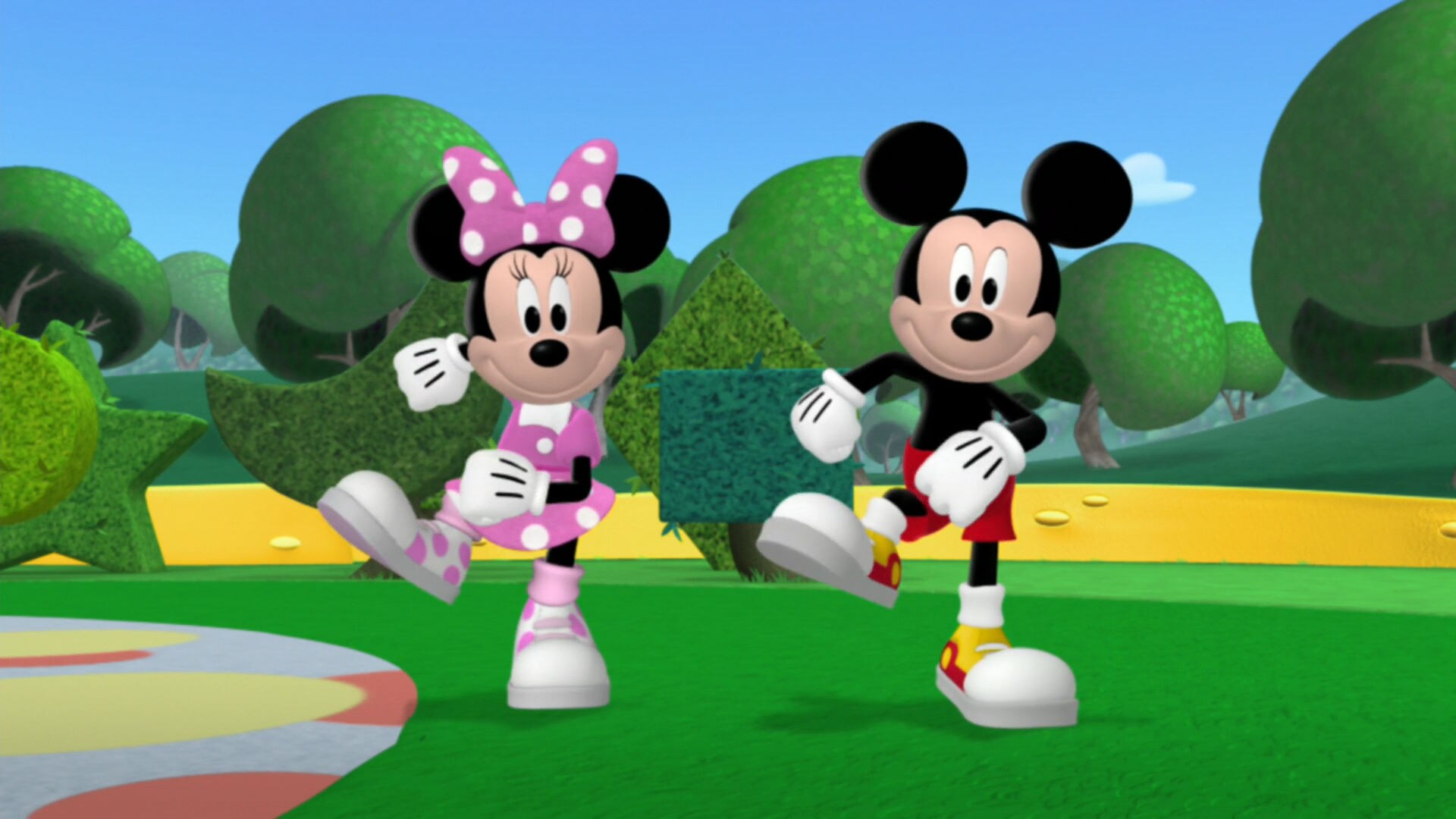 Mickey Mouse & Friends | Disney