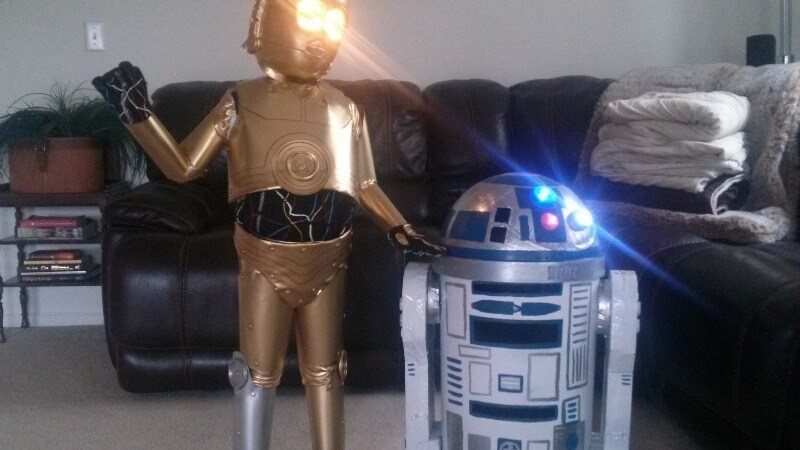 Galaxy Wire: Homemade Star Wars Costumes and More! - October 27, 2015
