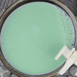 Brave Winter Weather and Ahch-To Storms with Thala-Siren Hot Milk