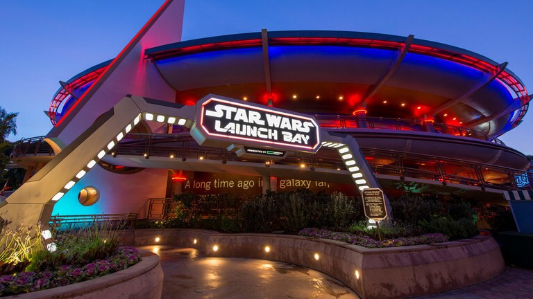 Disneyland After Dark: Star Wars Nite Review – Skyway to Wonderland