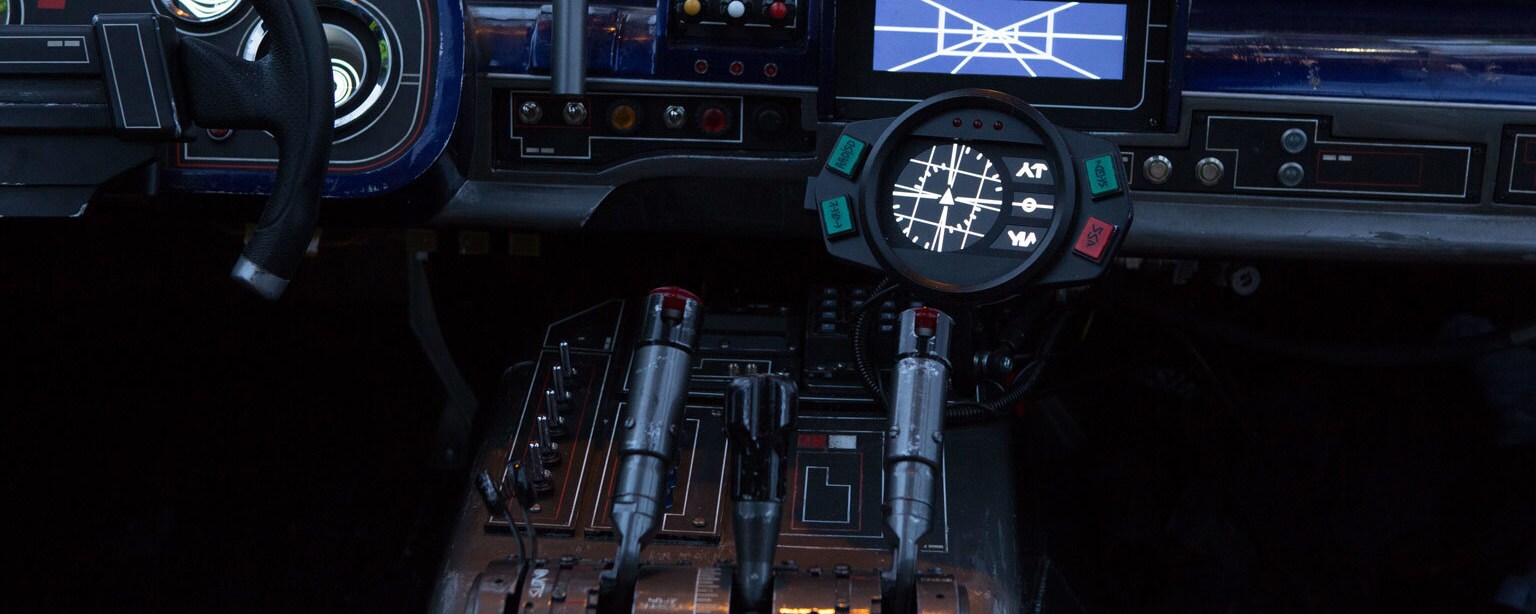 The dashboard of Han's landspeeder in Solo: A Star Wars Story.