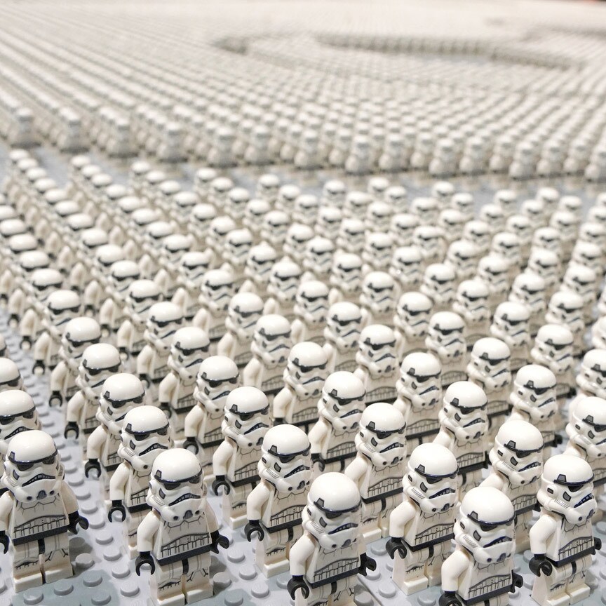 SWCC 2019: LEGO Breaks Guinness World Record with an Army of