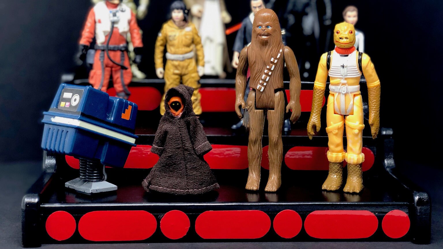 Make Your Star Wars Collection Look Most Impressive with This DIY Display Stand