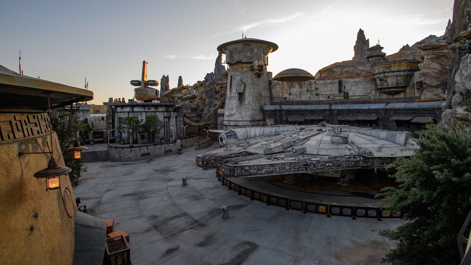 Poll: What Are You Most Excited to Experience at Star Wars: Galaxy’s Edge?